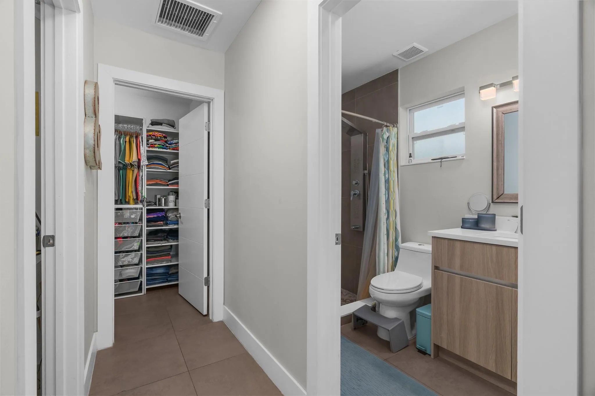 121 NW 45th St
