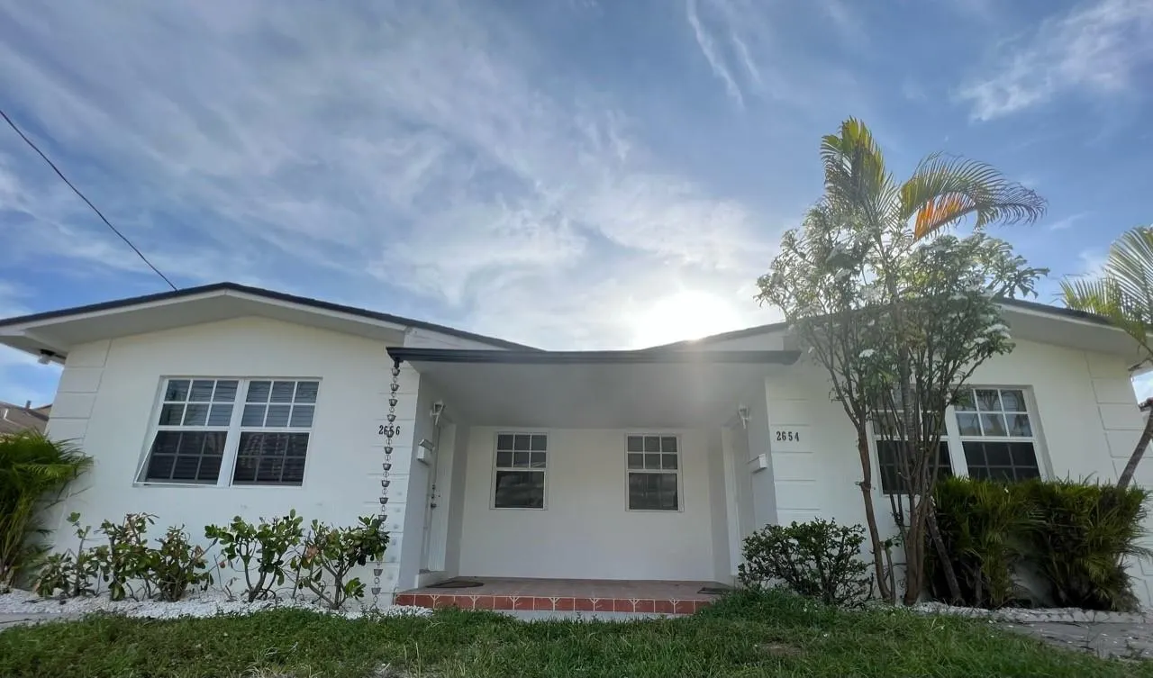 2654 SW 28th Ct