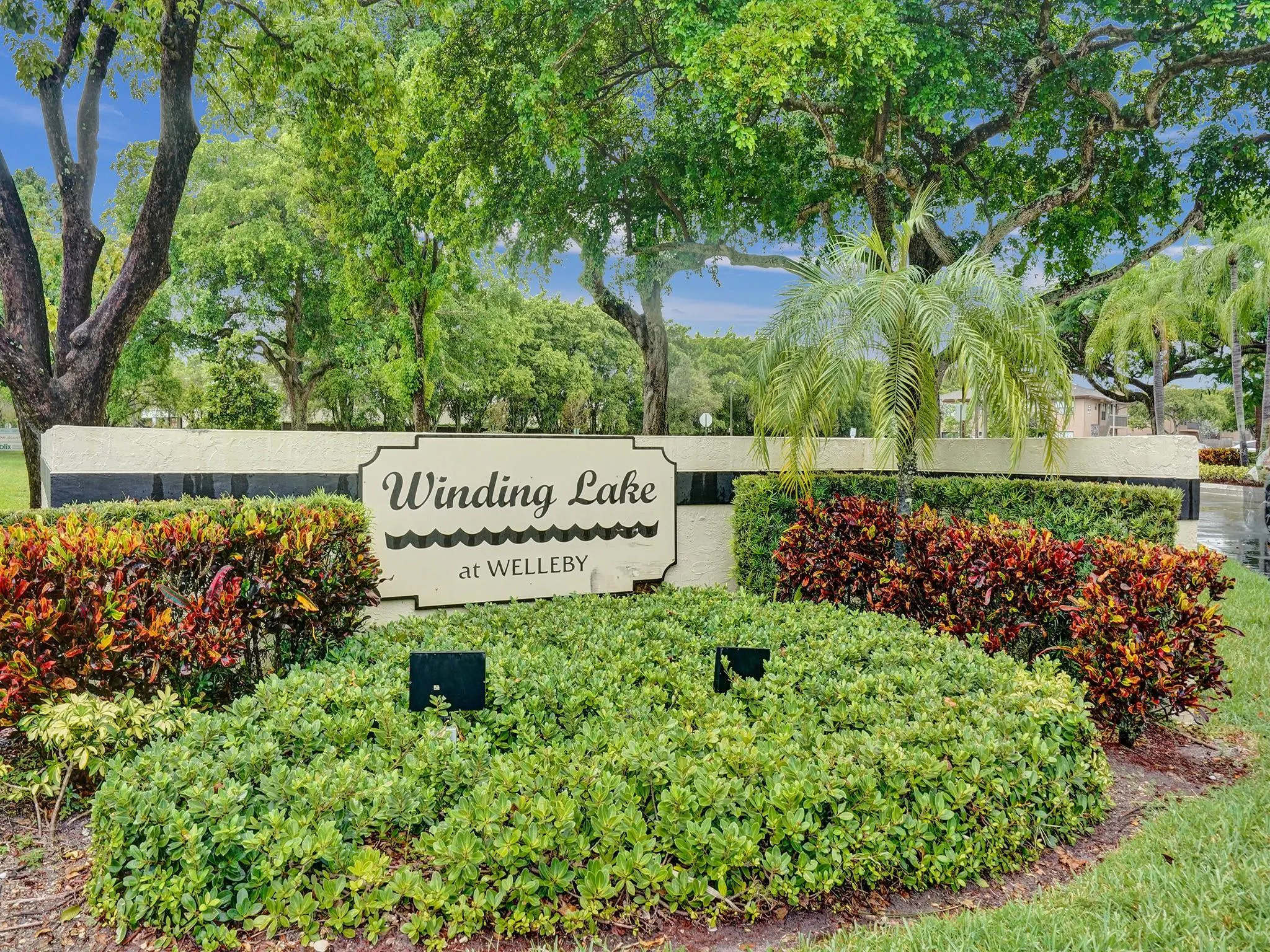 10051 Winding Lake Rd, #201