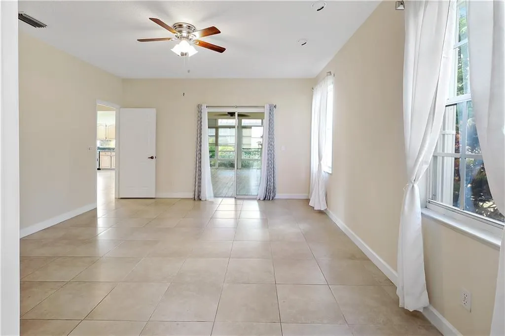 2245 46th Ave