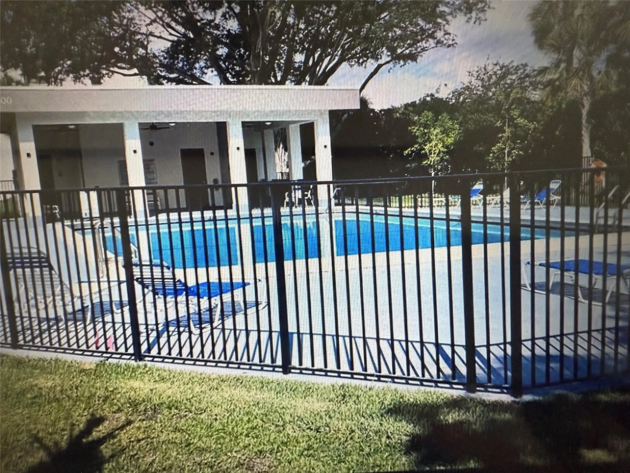 9233 SW 8th St, #103