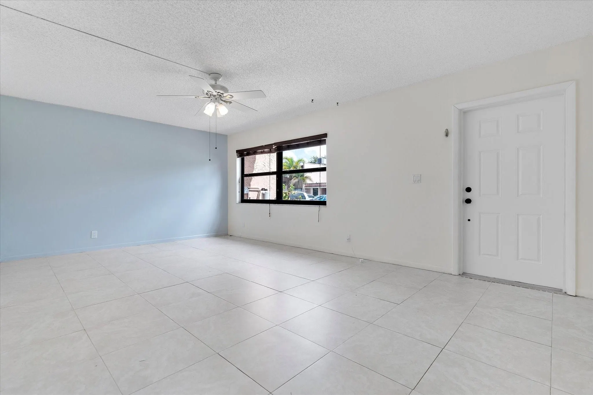 16 Toledo Ct, #3-38