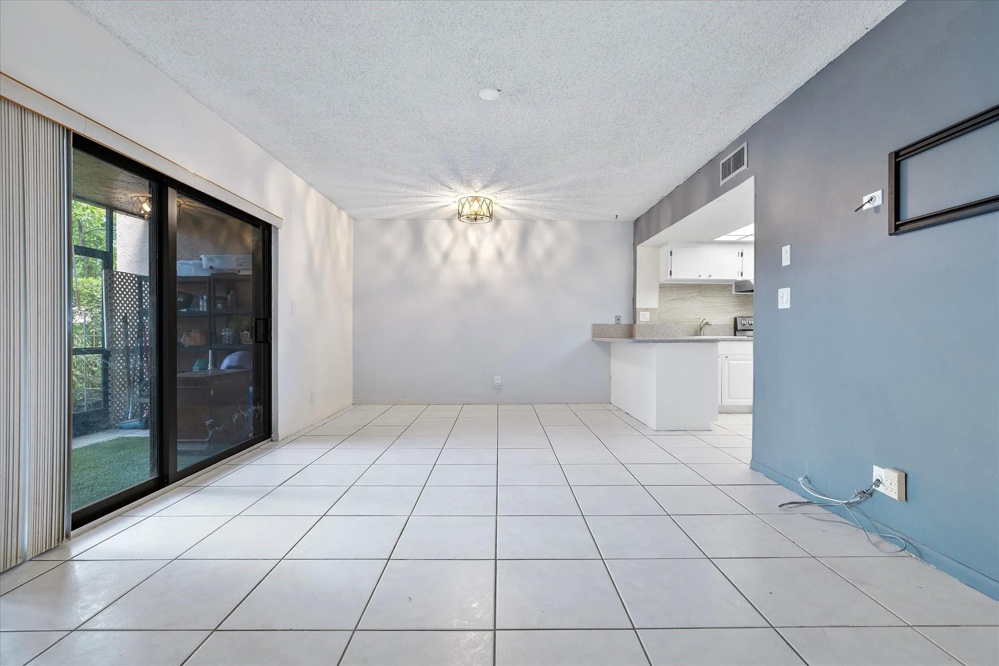 16 Toledo Ct, #3-38