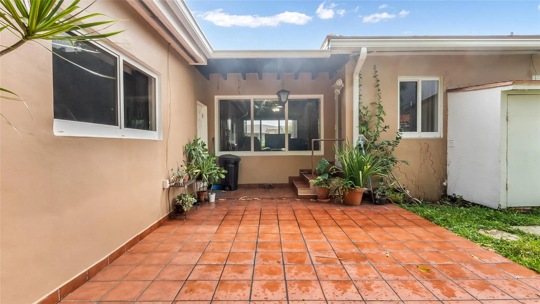 1530 SW 24th Ave