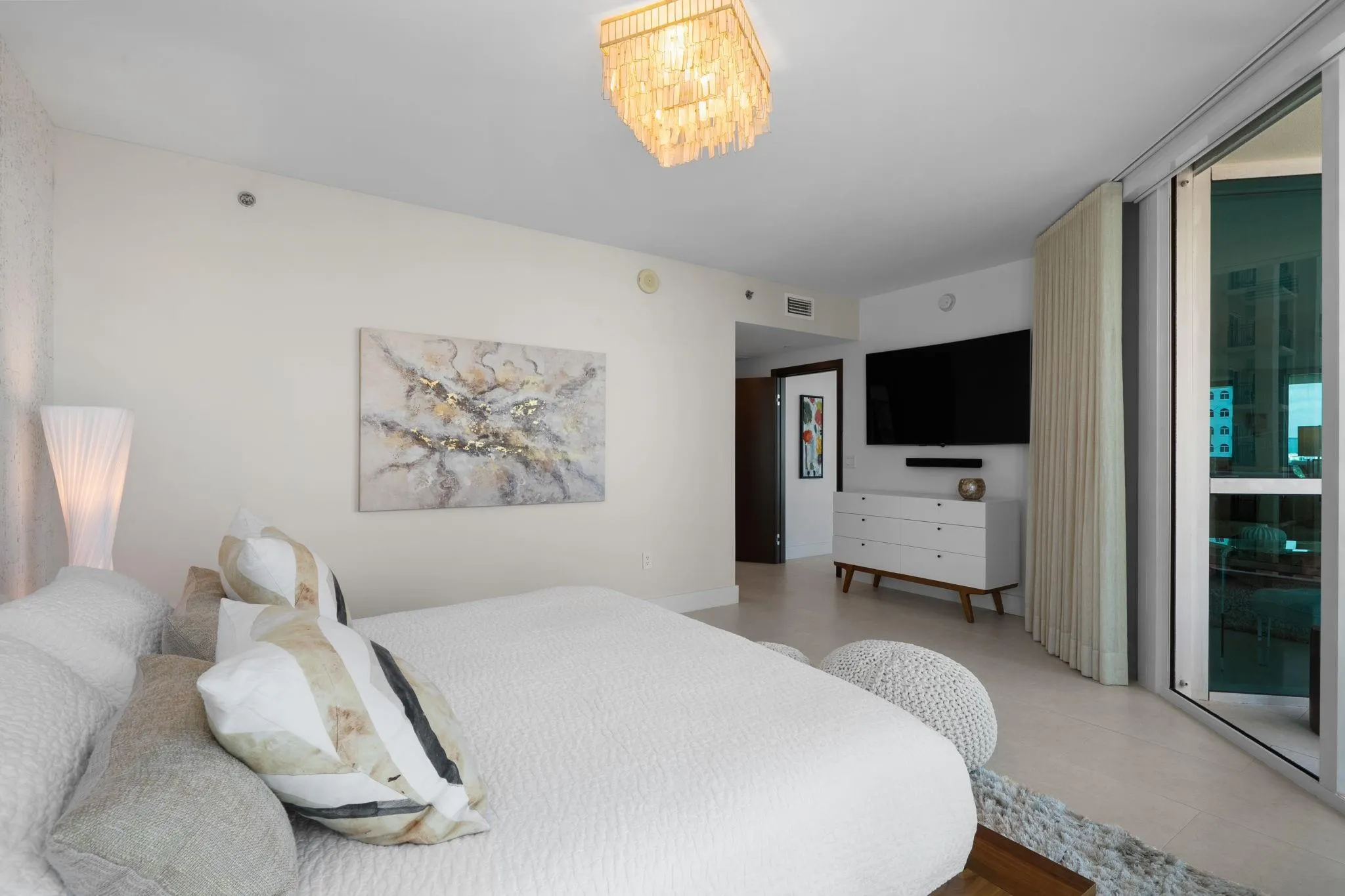 101 S Fort Lauderdale Beach Blvd, #1806