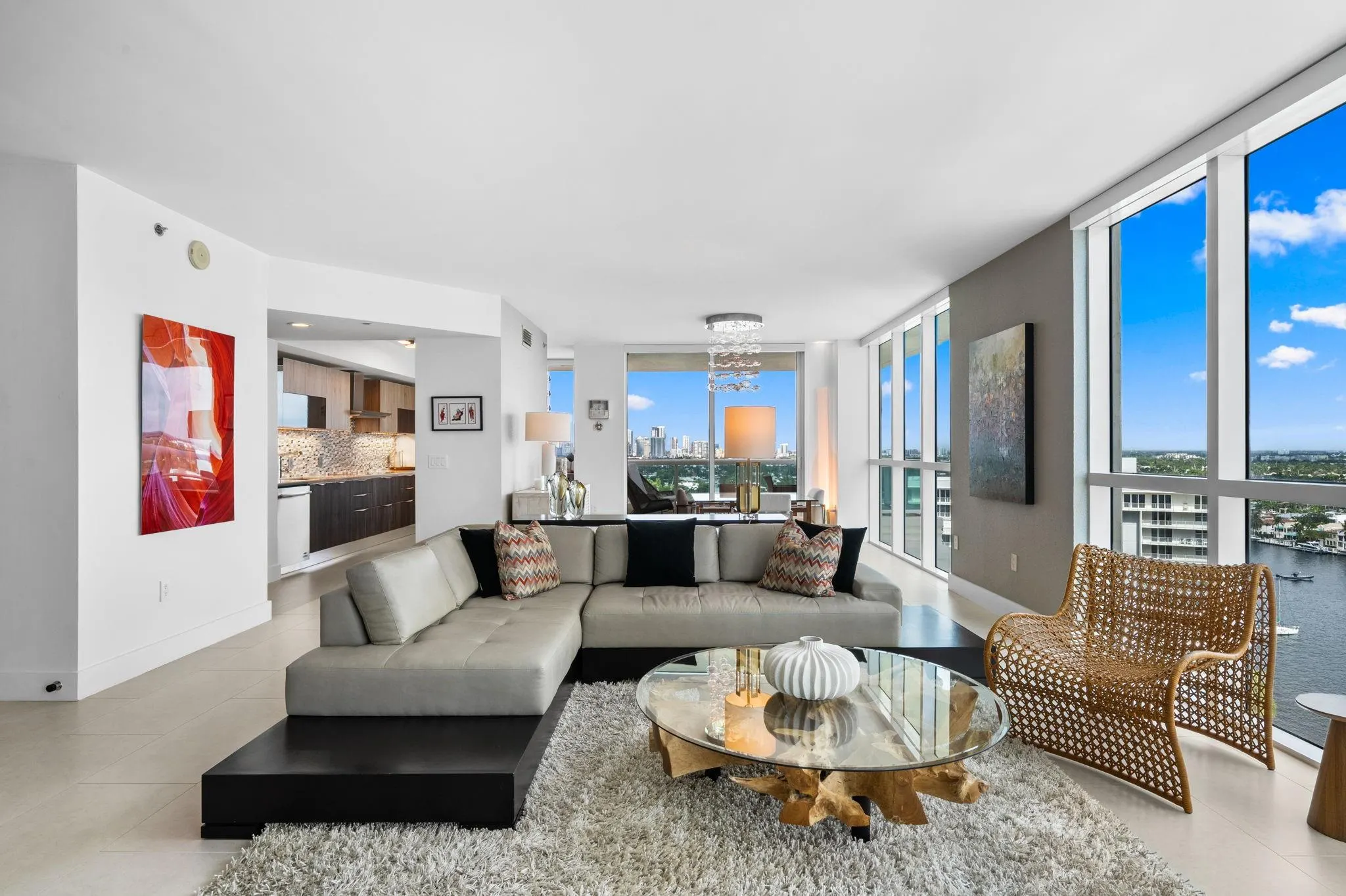 101 S Fort Lauderdale Beach Blvd, #1806