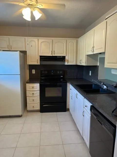 314 SE 10th St, #306