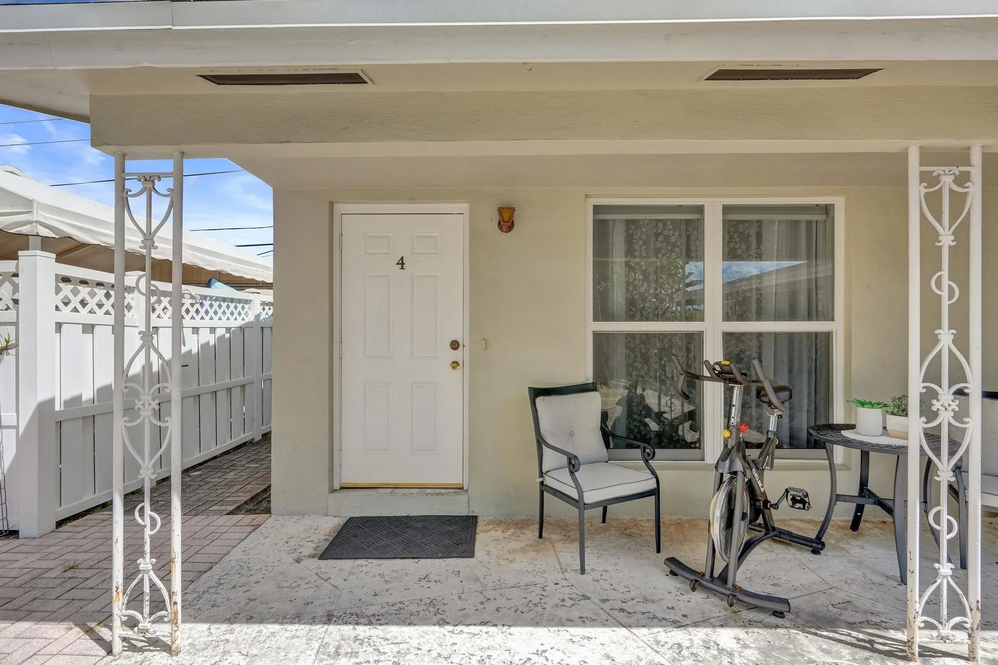 2011 NE 56th St