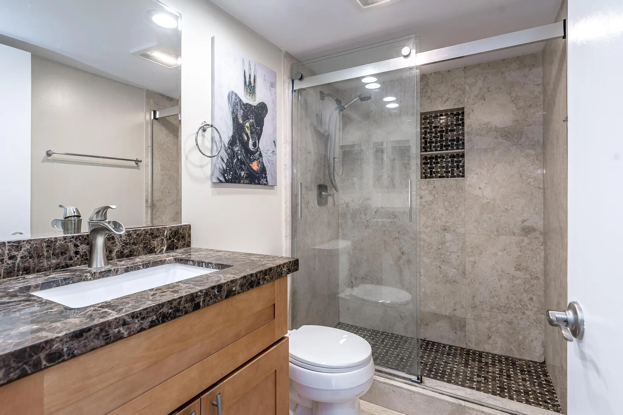 2850 Forest Hills Blvd, #203