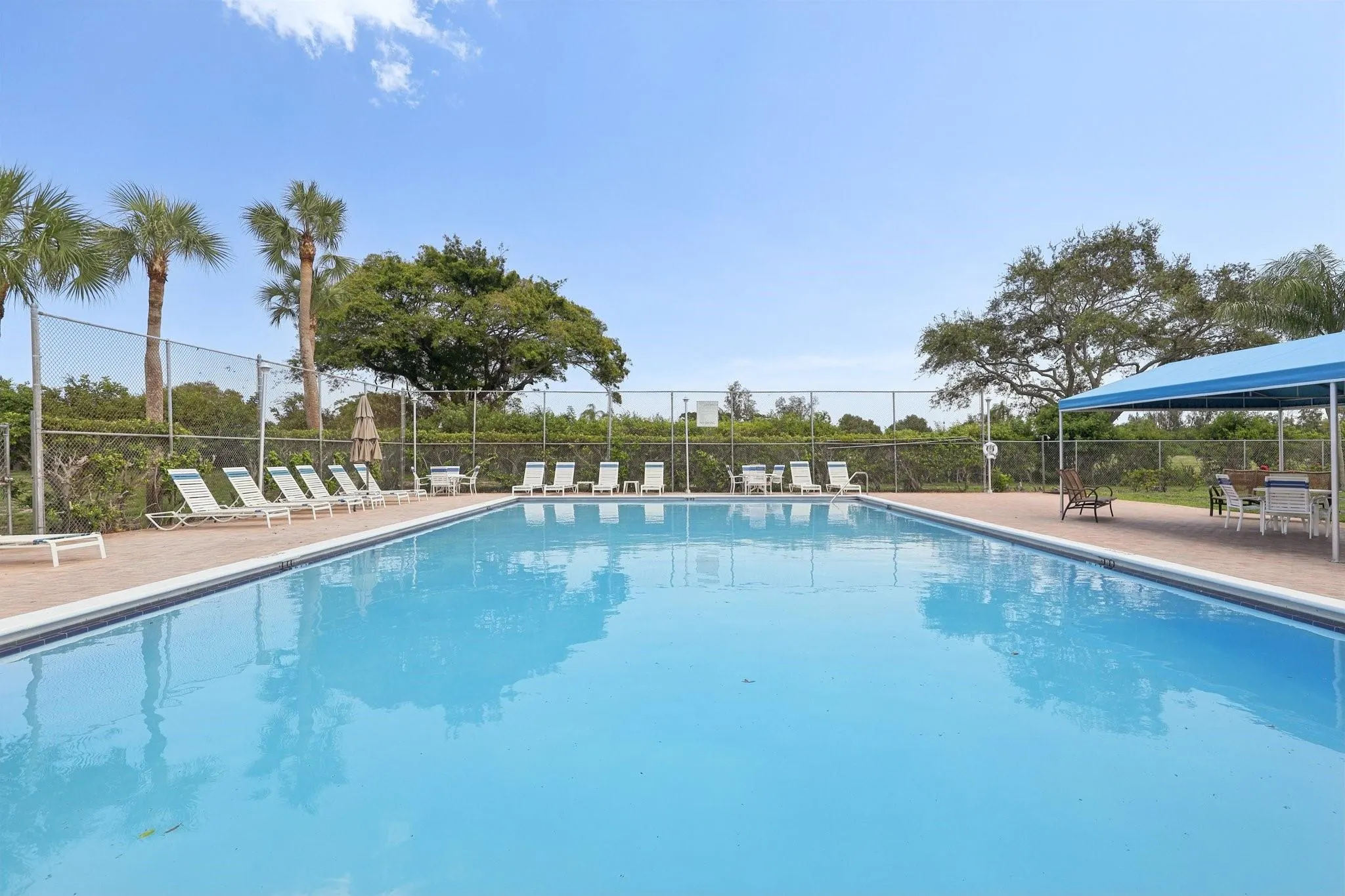 5700 NW 2nd Ave, #704