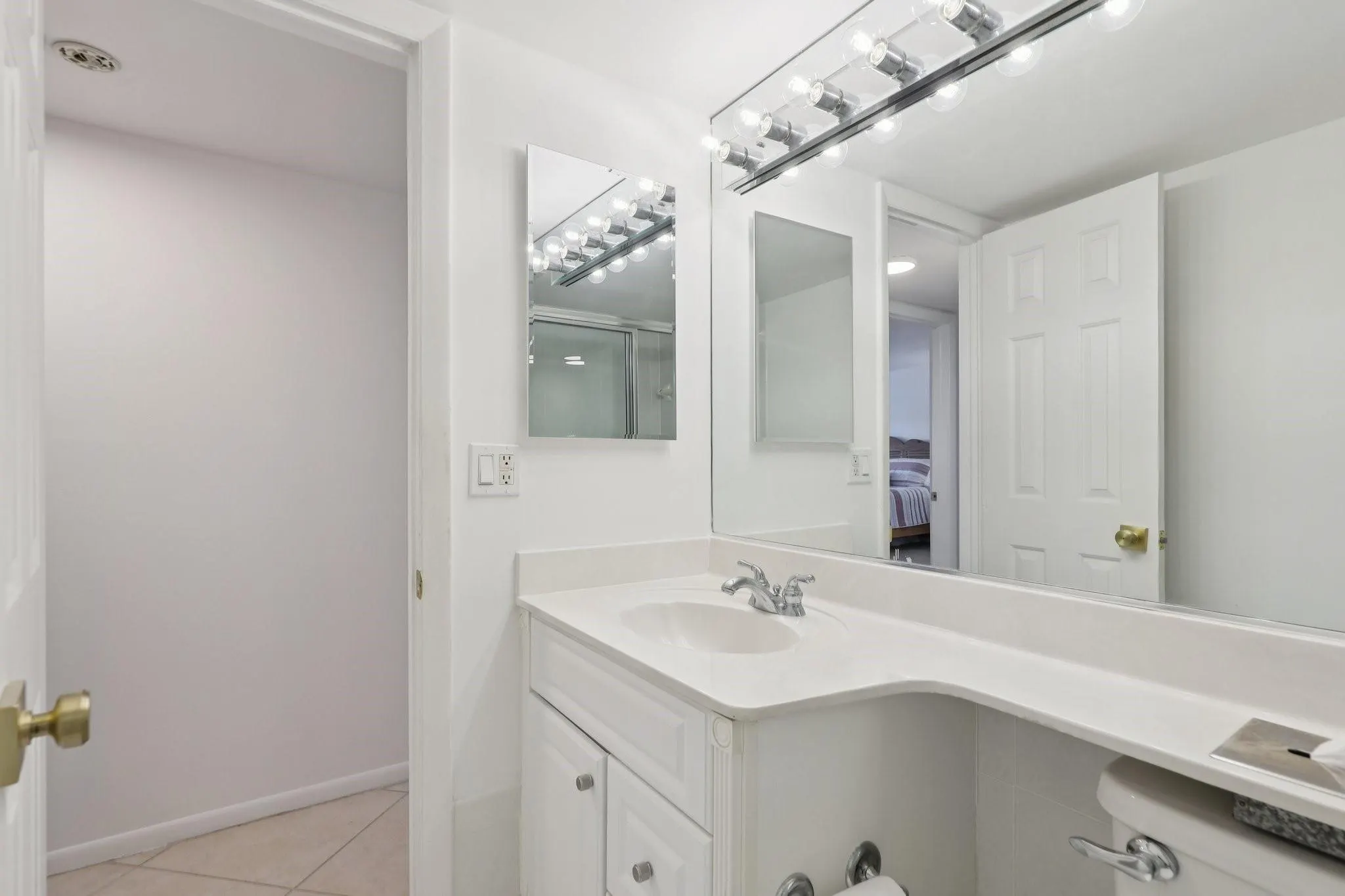5700 NW 2nd Ave, #704