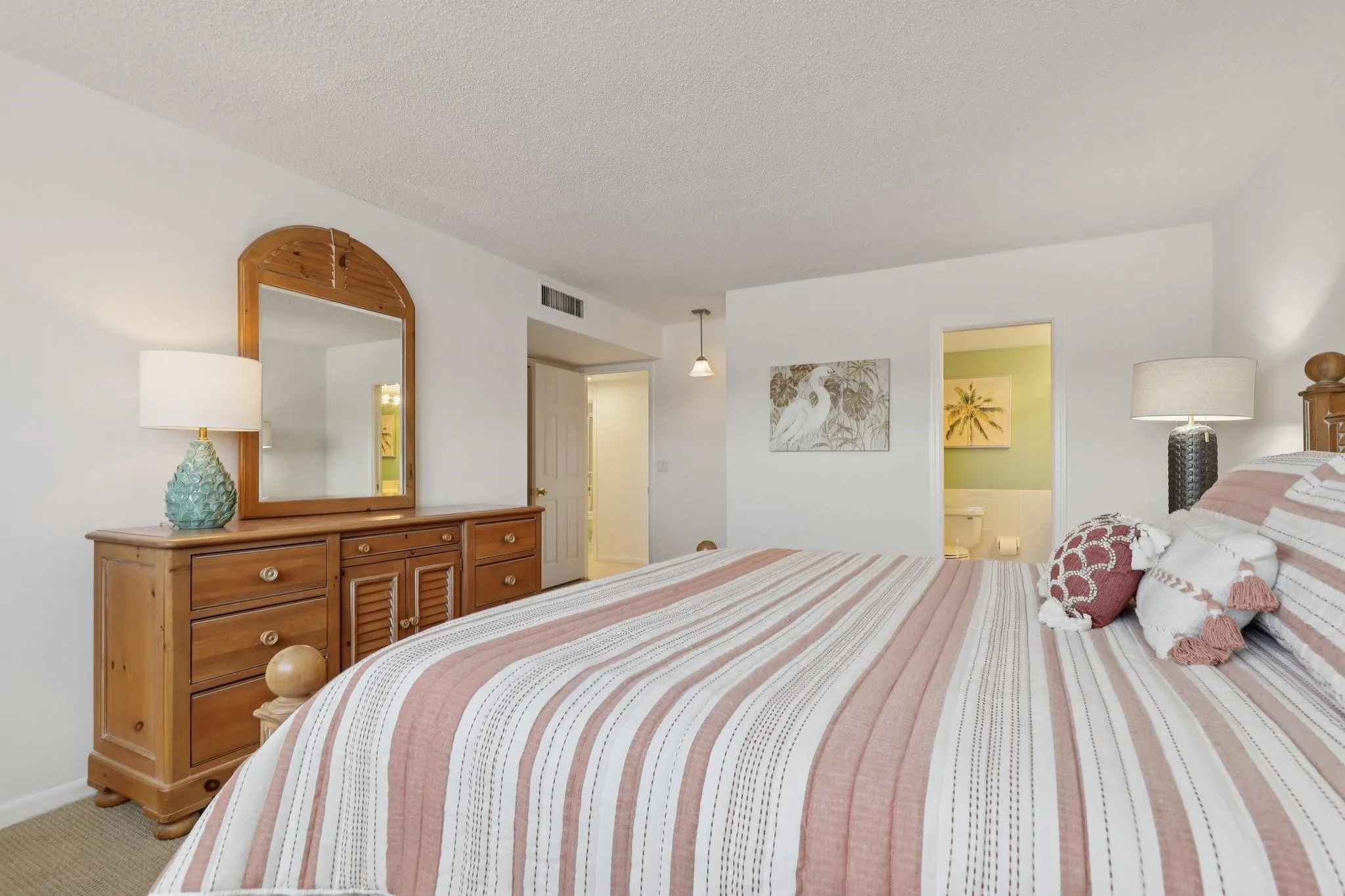 5700 NW 2nd Ave, #704