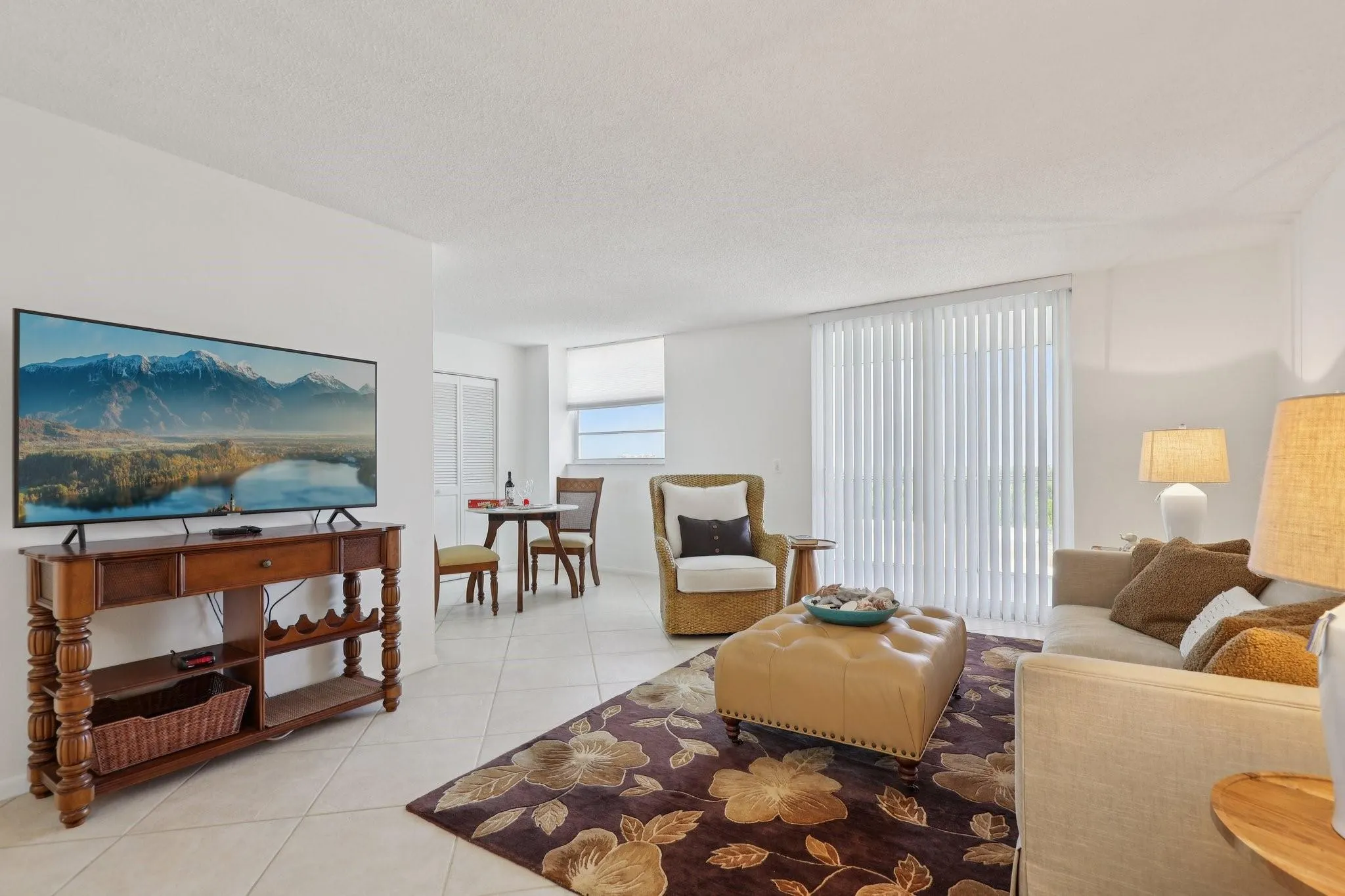 5700 NW 2nd Ave, #704