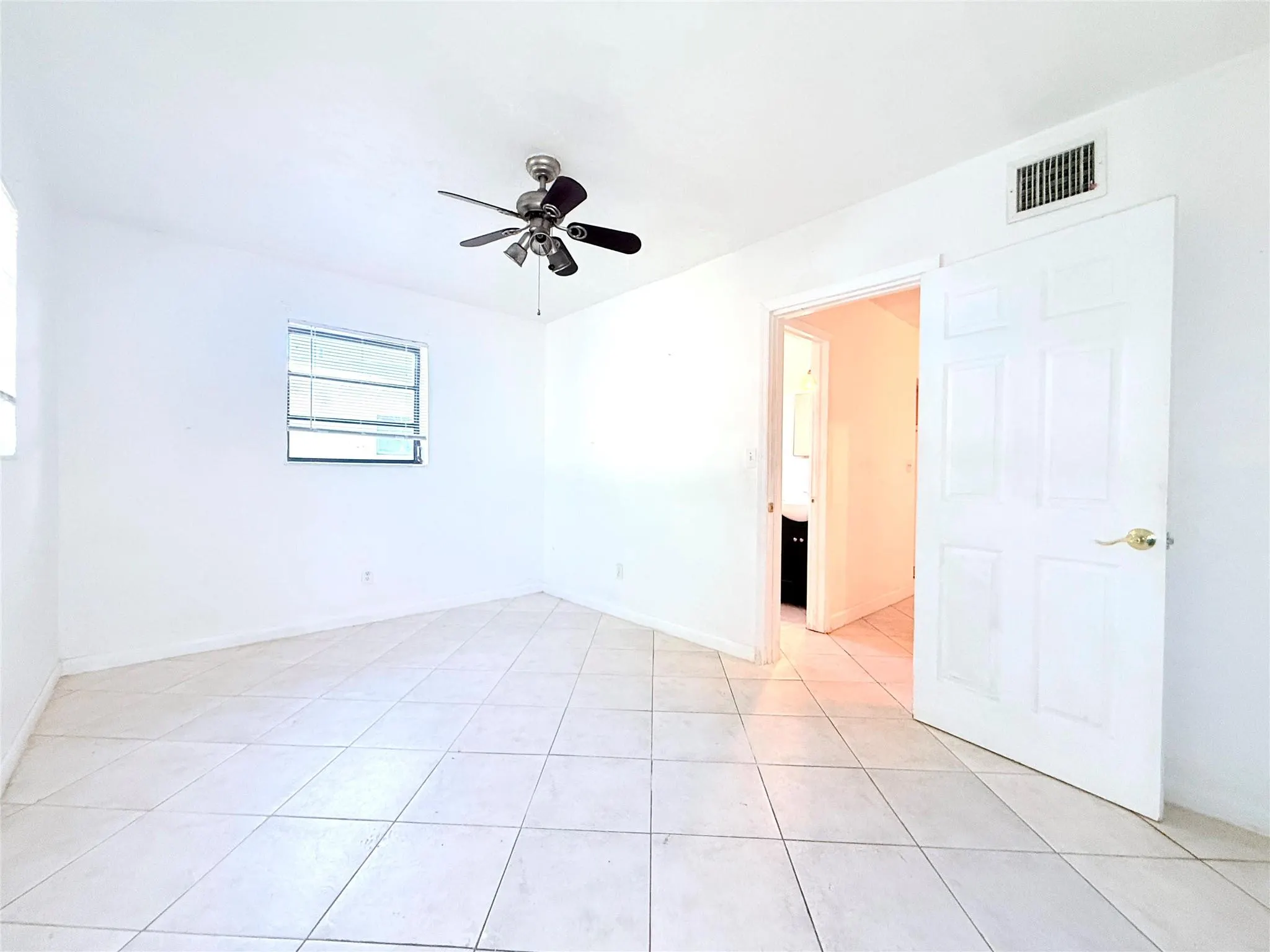 141 NW 27th Ter, #N