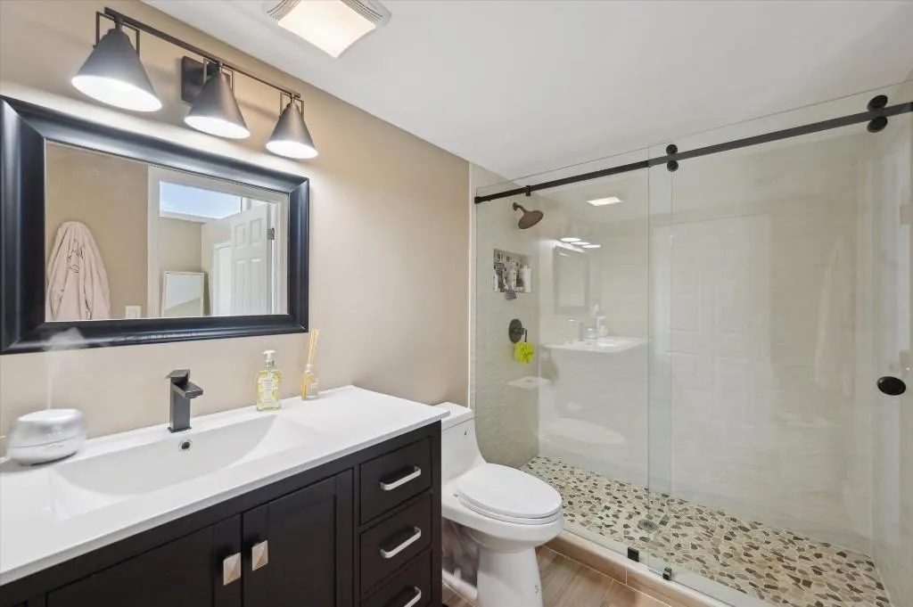 9867 Boca Gardens Trl