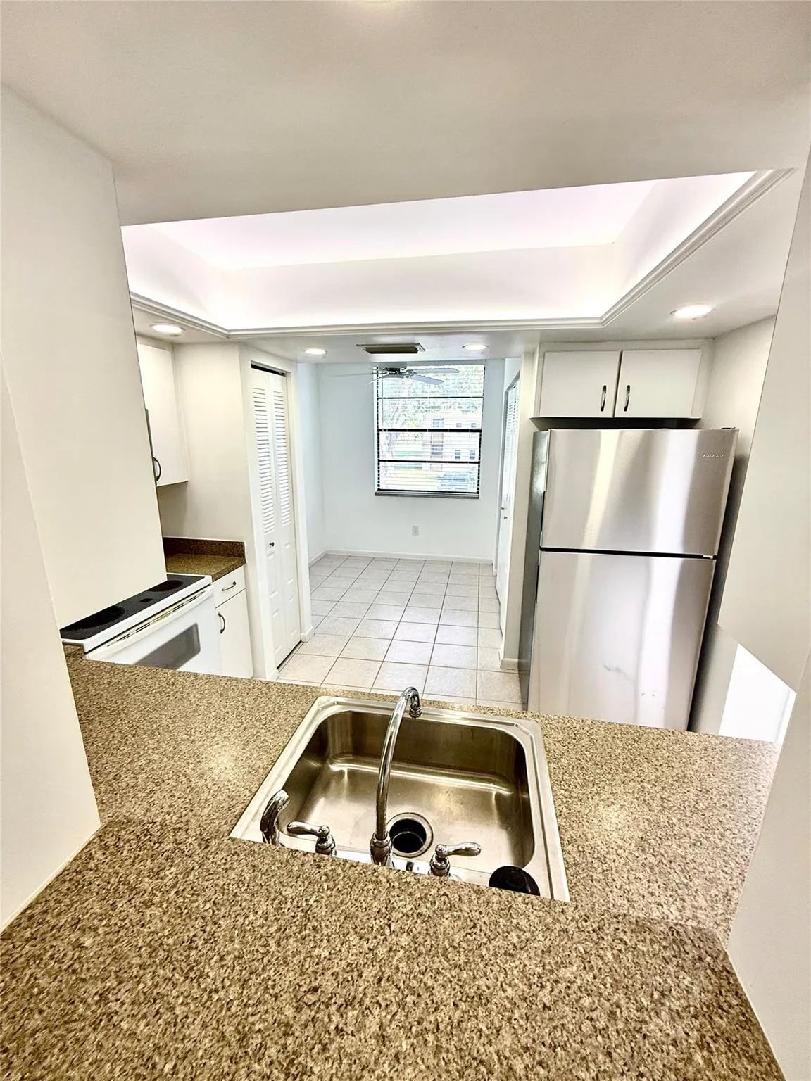 7301 NW 18th St, #206