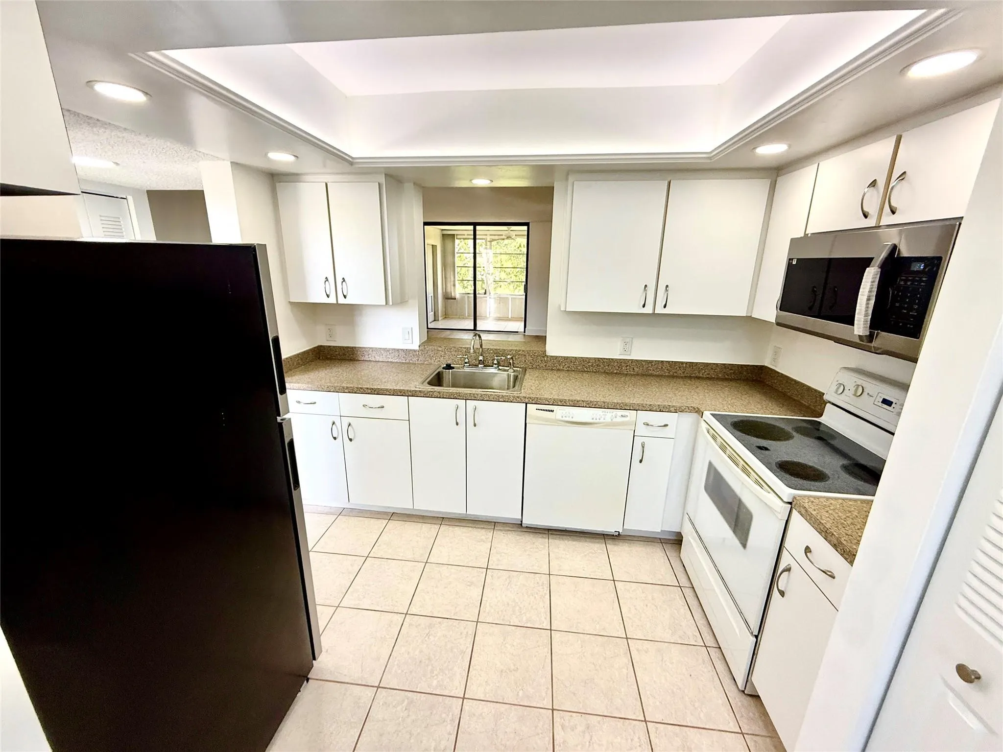 7301 NW 18th St, #206