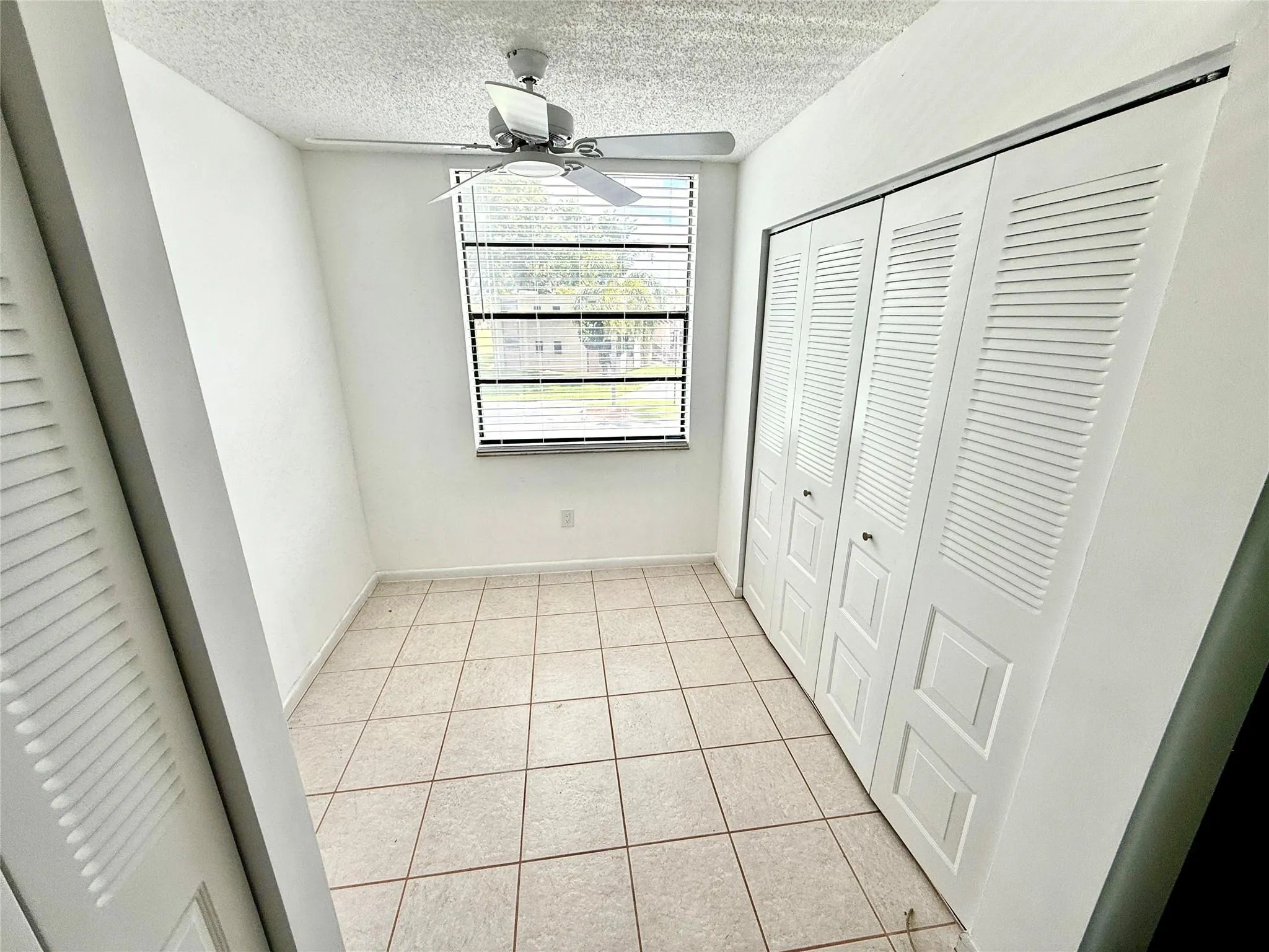 7301 NW 18th St, #206