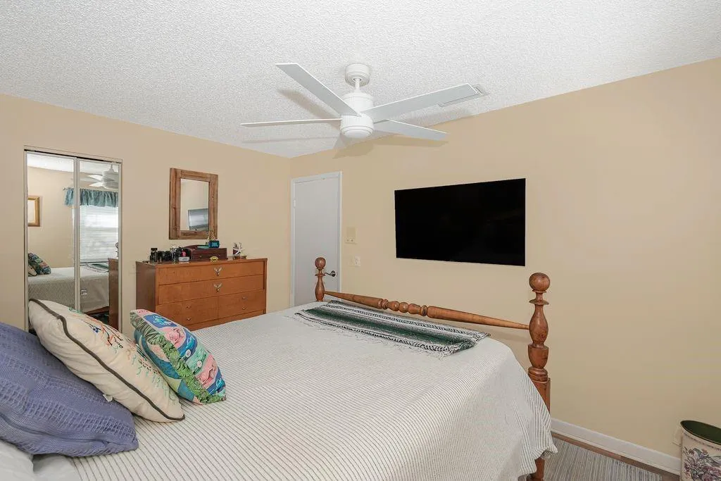 331 DEERCREEK WILDWOOD CI S Wildwood Circle, #331