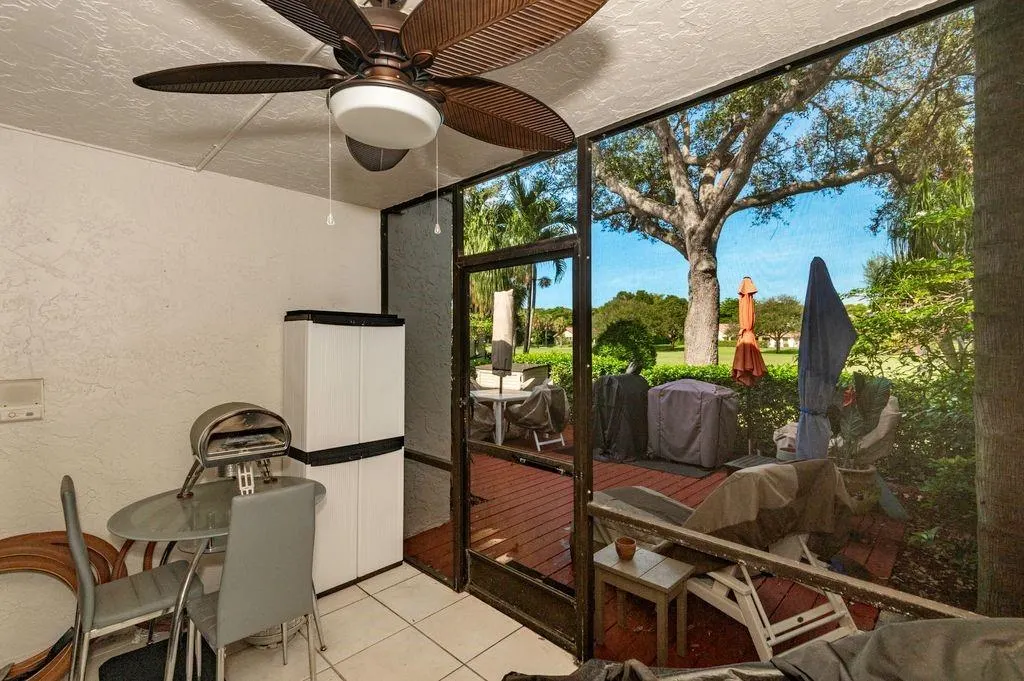 331 DEERCREEK WILDWOOD CI S Wildwood Circle, #331