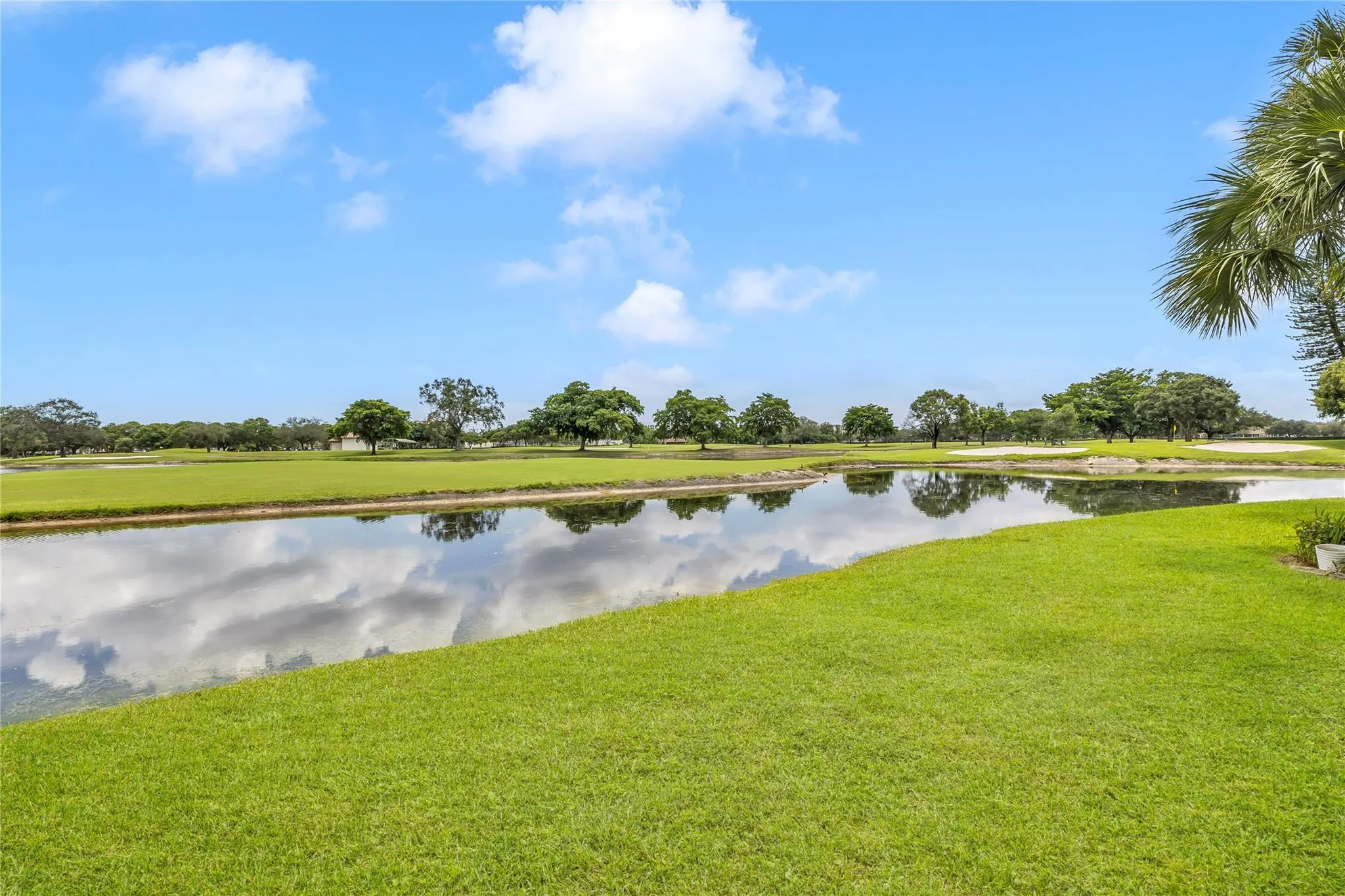 3100 W Rolling Hills Cir, #109