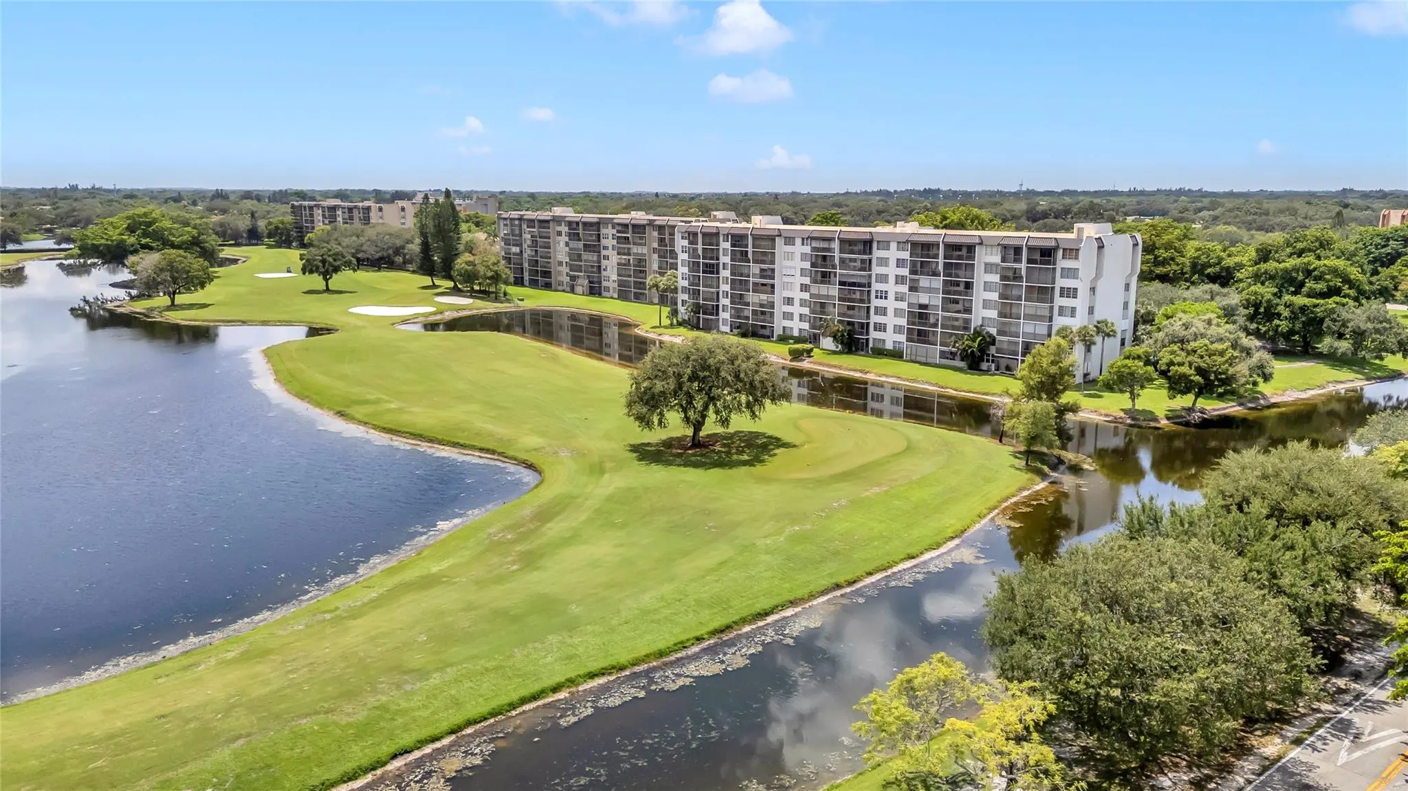 3100 W Rolling Hills Cir, #109