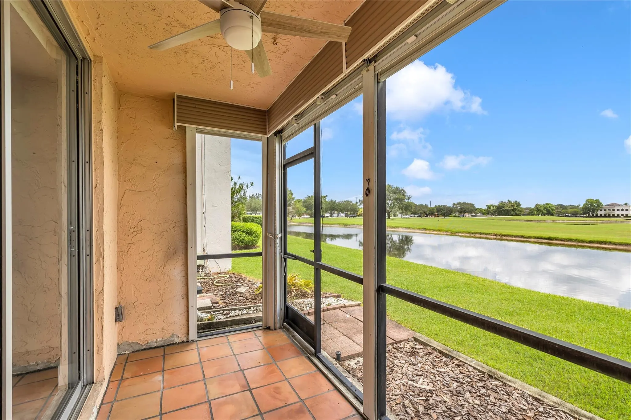 3100 W Rolling Hills Cir, #109