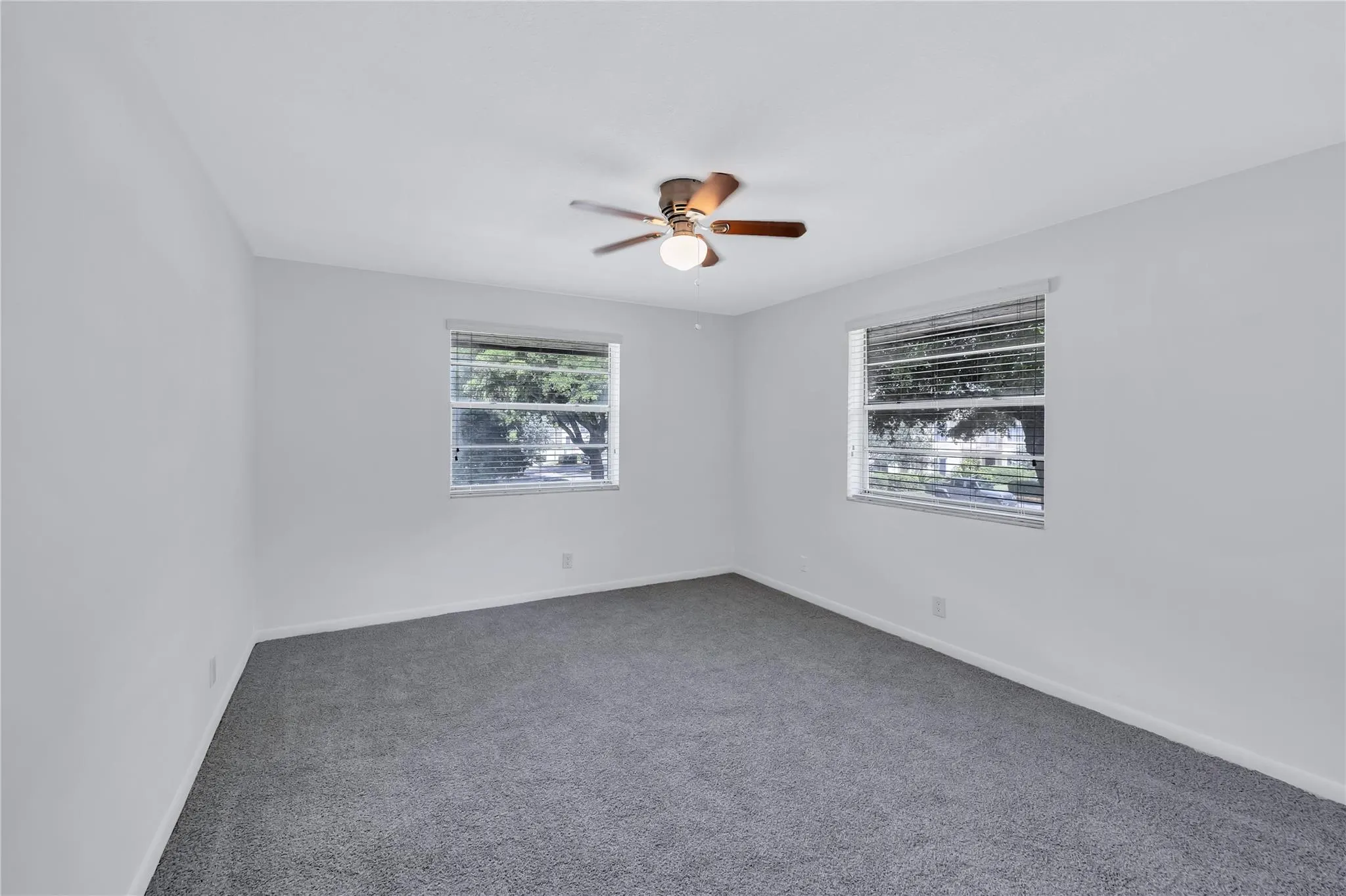 2830 Riverside Dr, #201-C