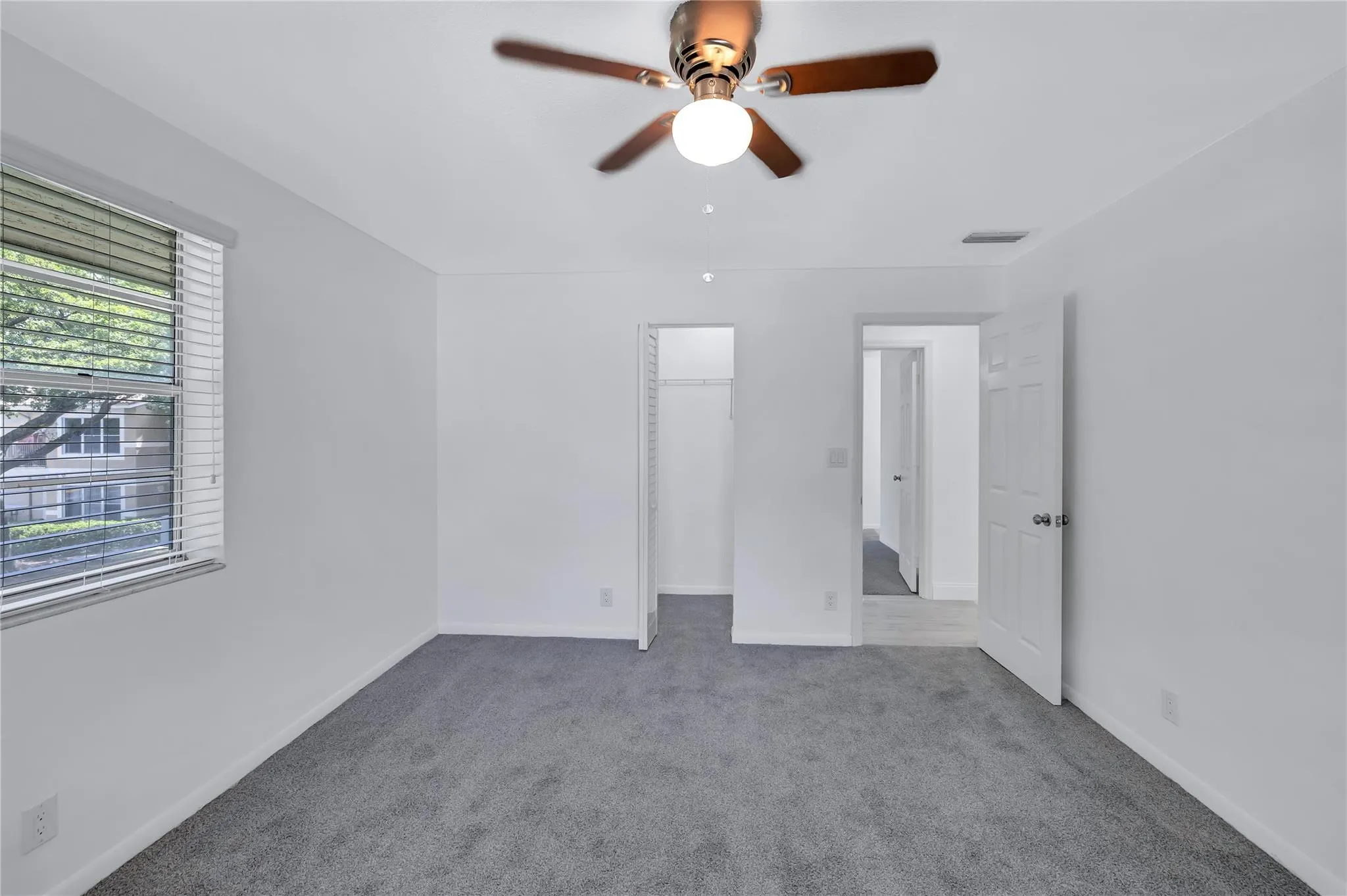 2830 Riverside Dr, #201-C