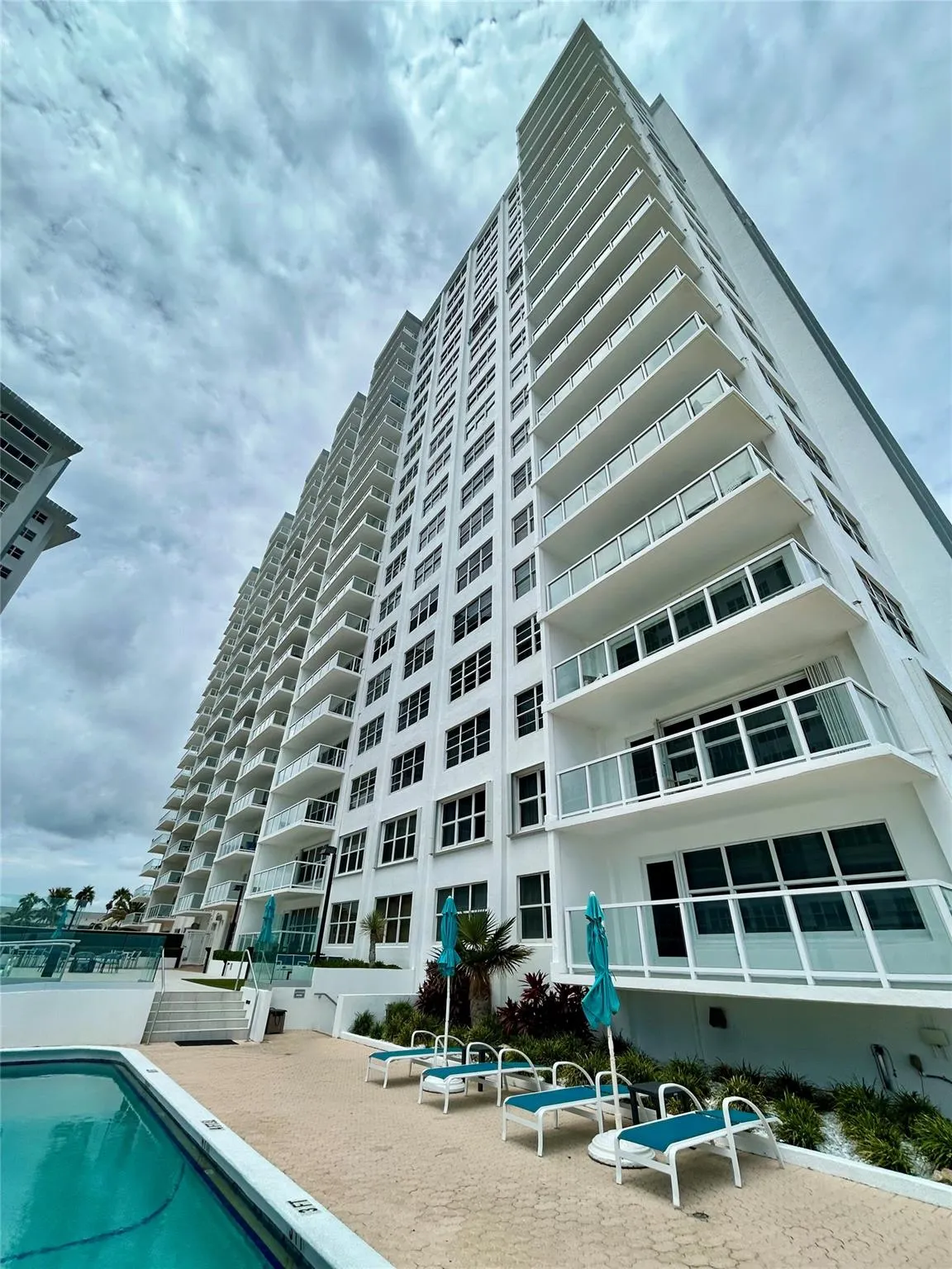 3750 Galt Ocean Dr, #1803