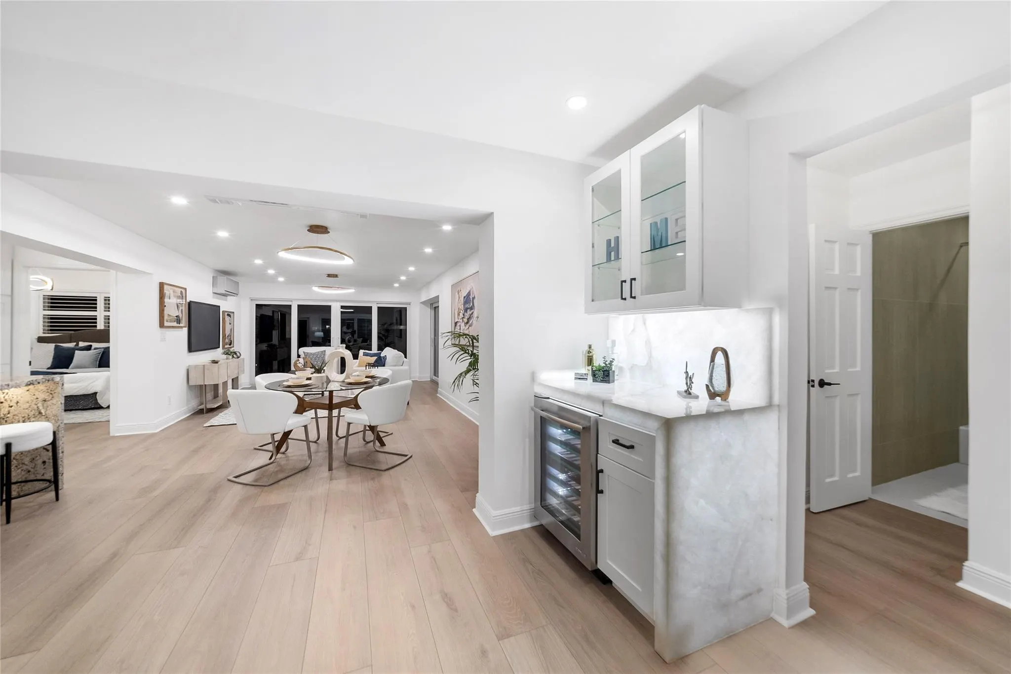 258 SE 3rd ter