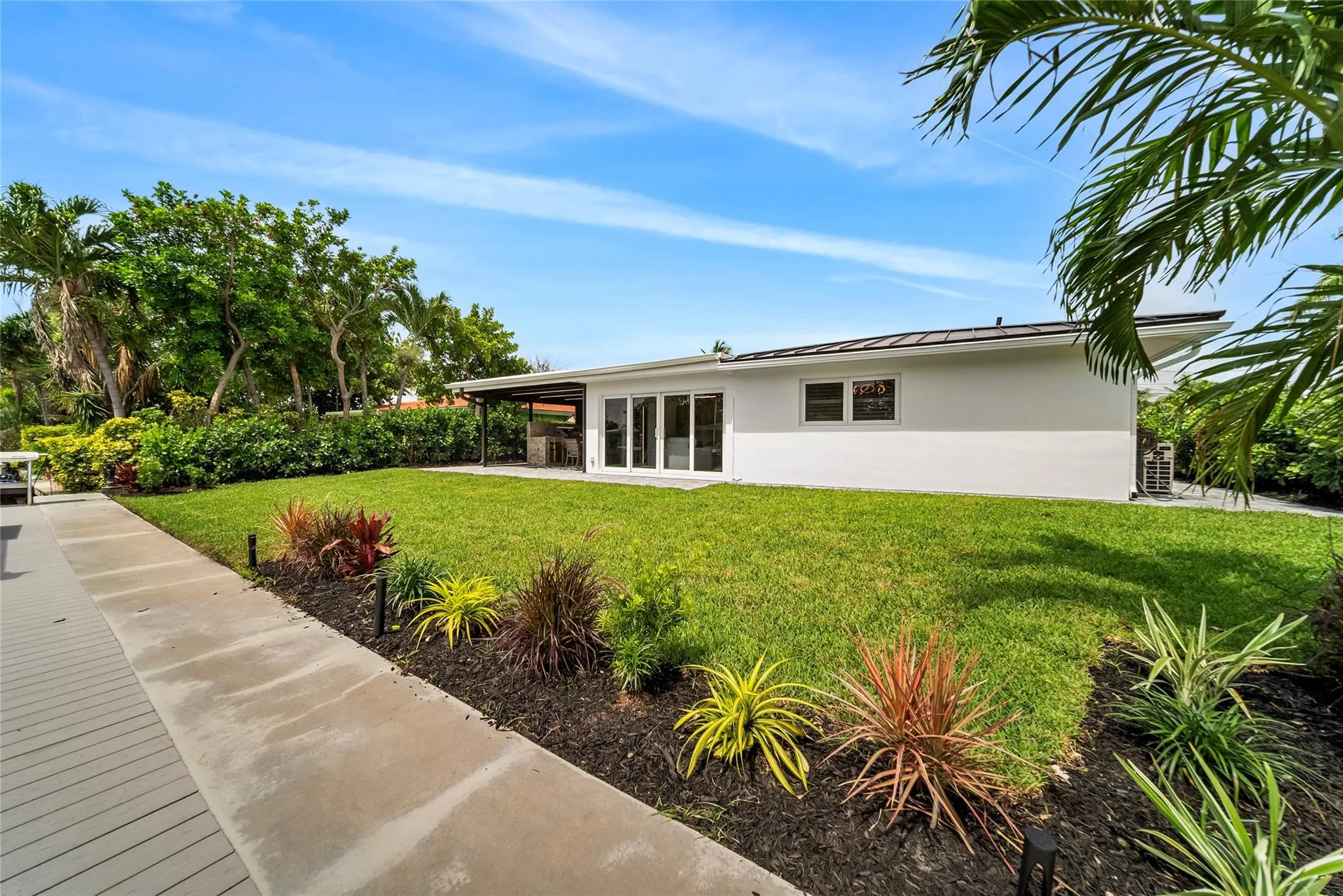 258 SE 3rd ter