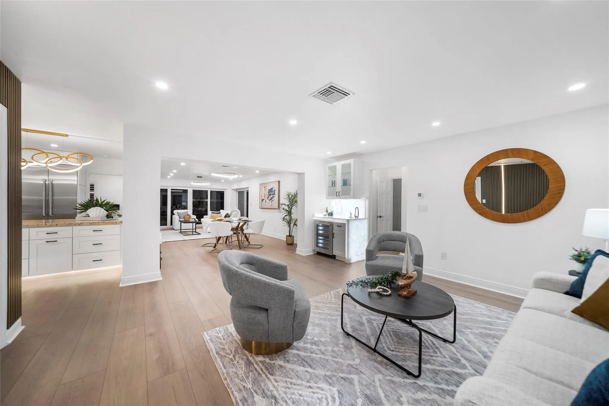 258 SE 3rd ter