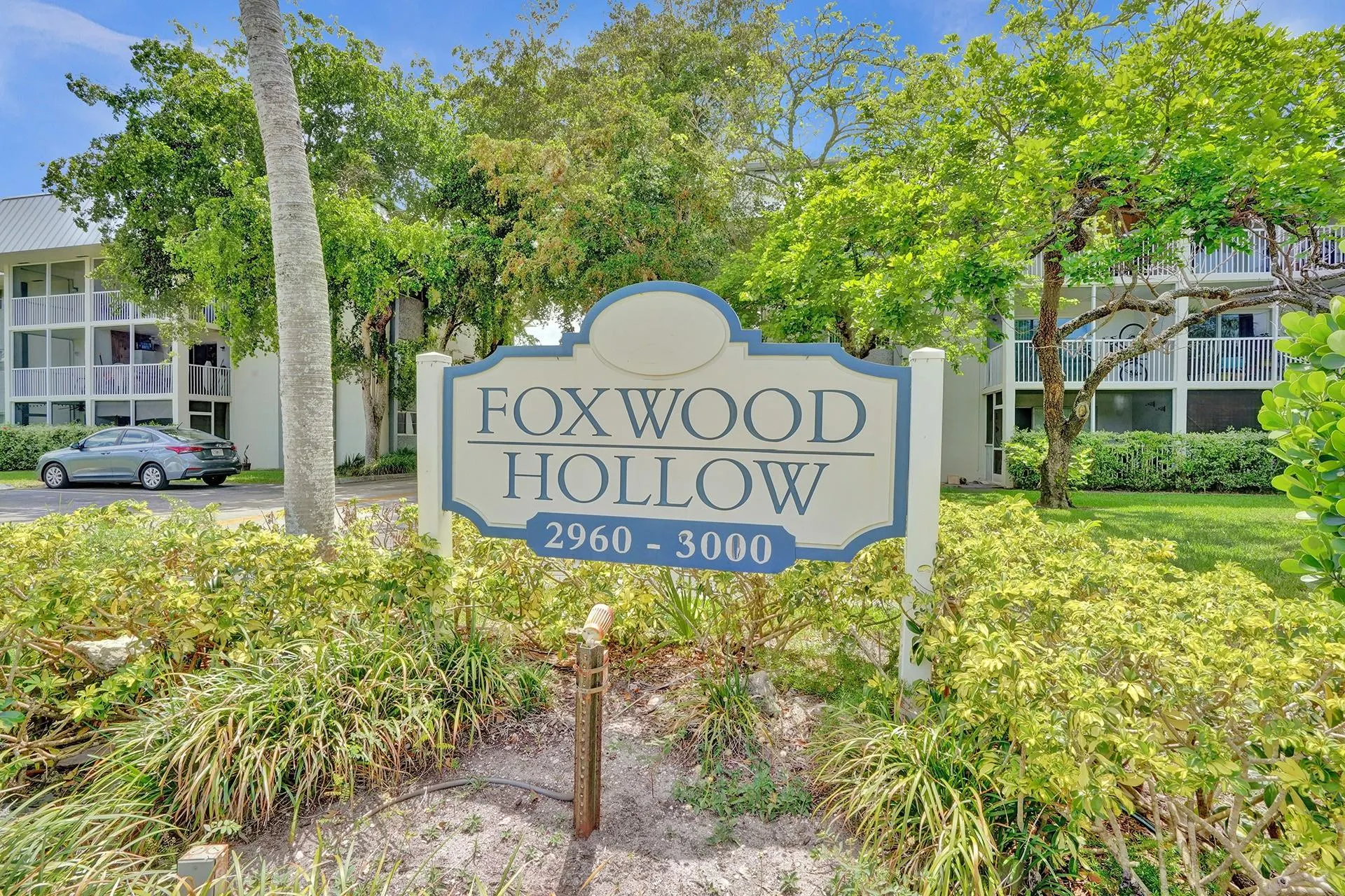 3000 Riverside Dr, #202