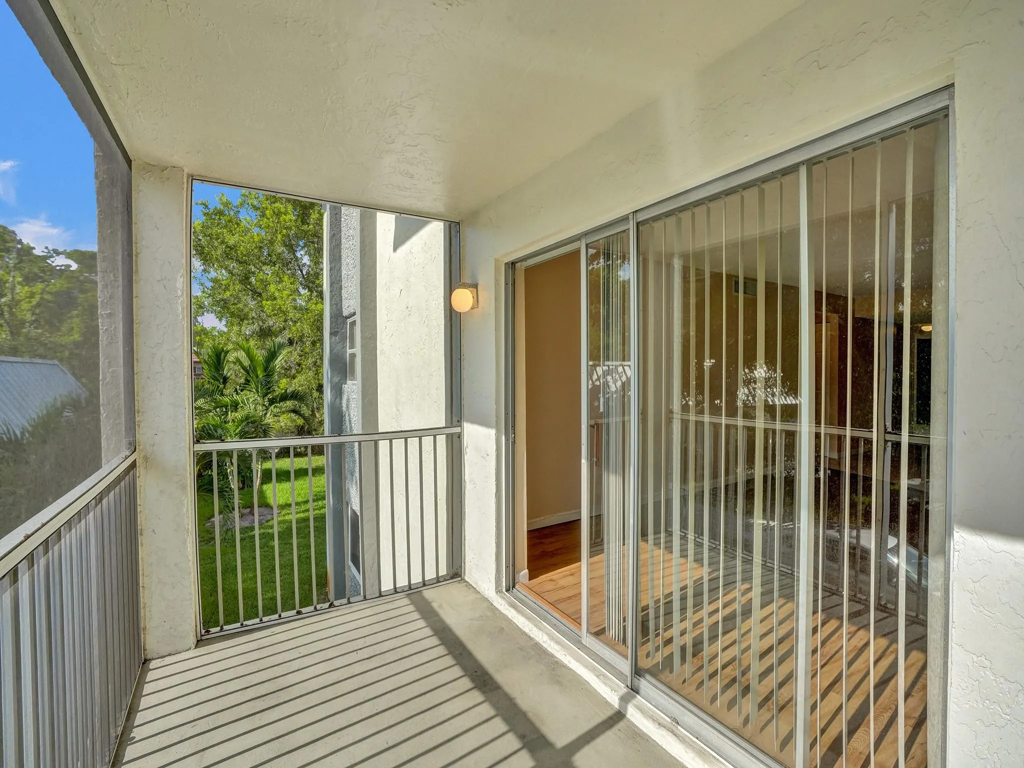 3000 Riverside Dr, #202