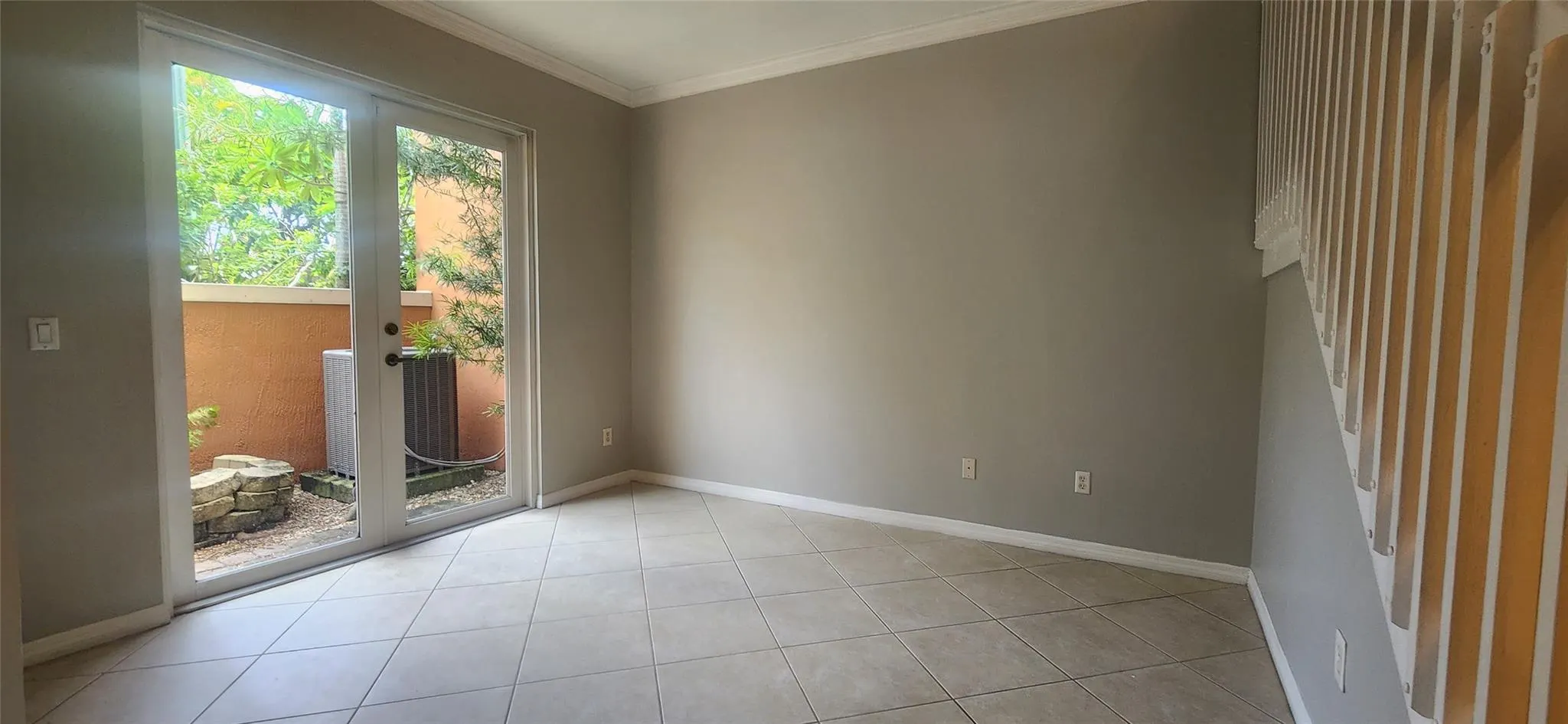 5013 Neptune Ln, #2202
