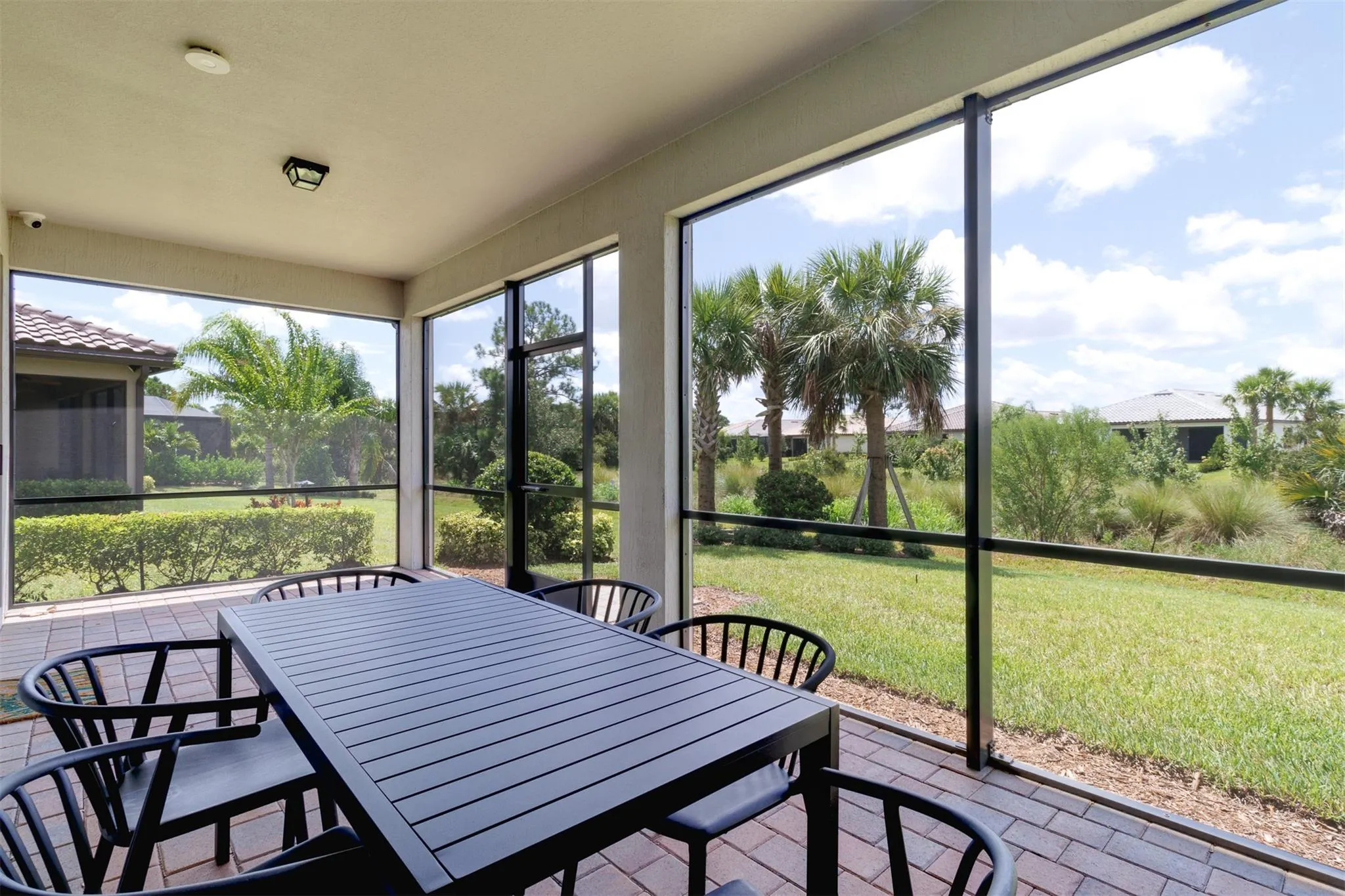 4231 E Basket Oak Cir