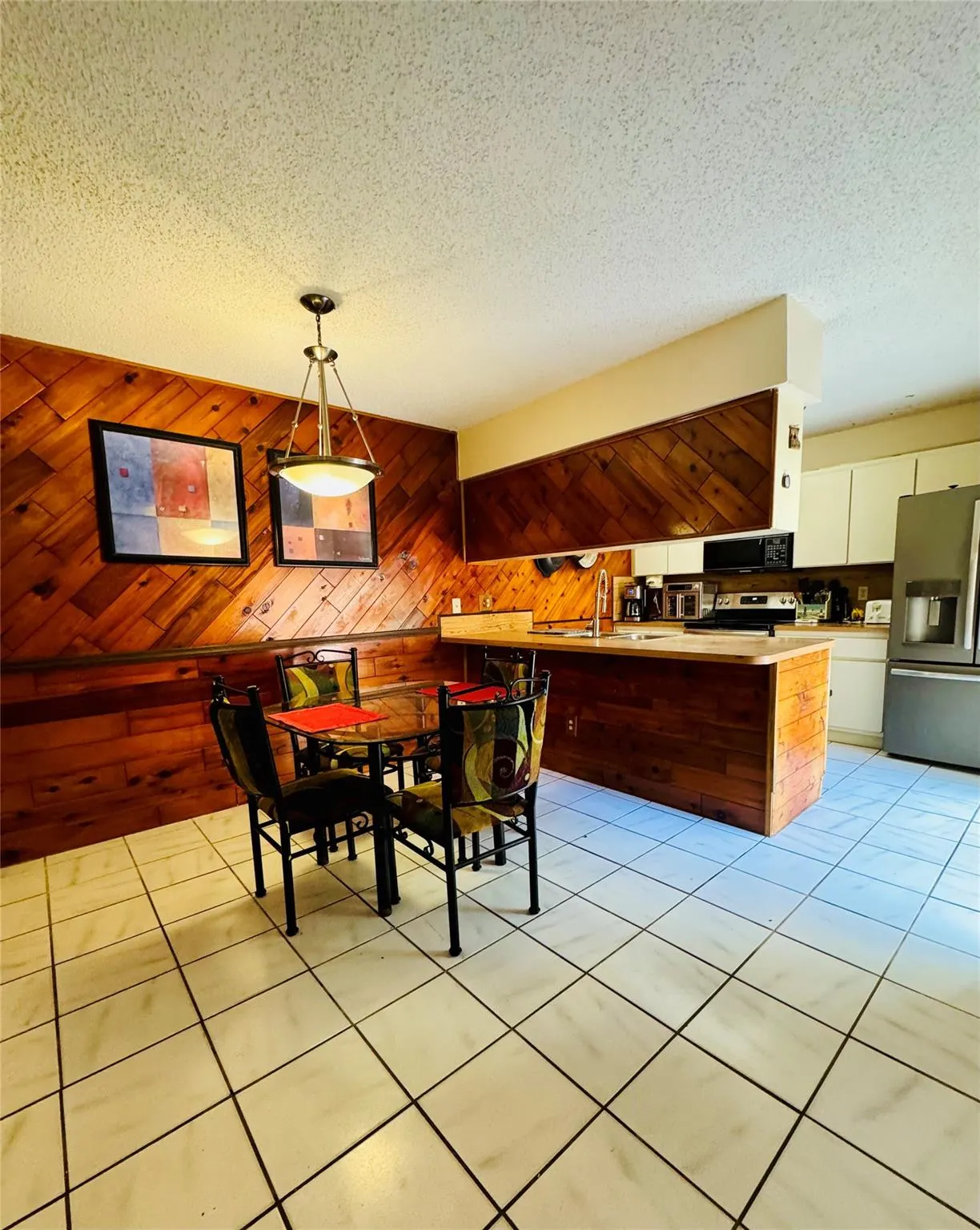 11873 SW 8th Ct