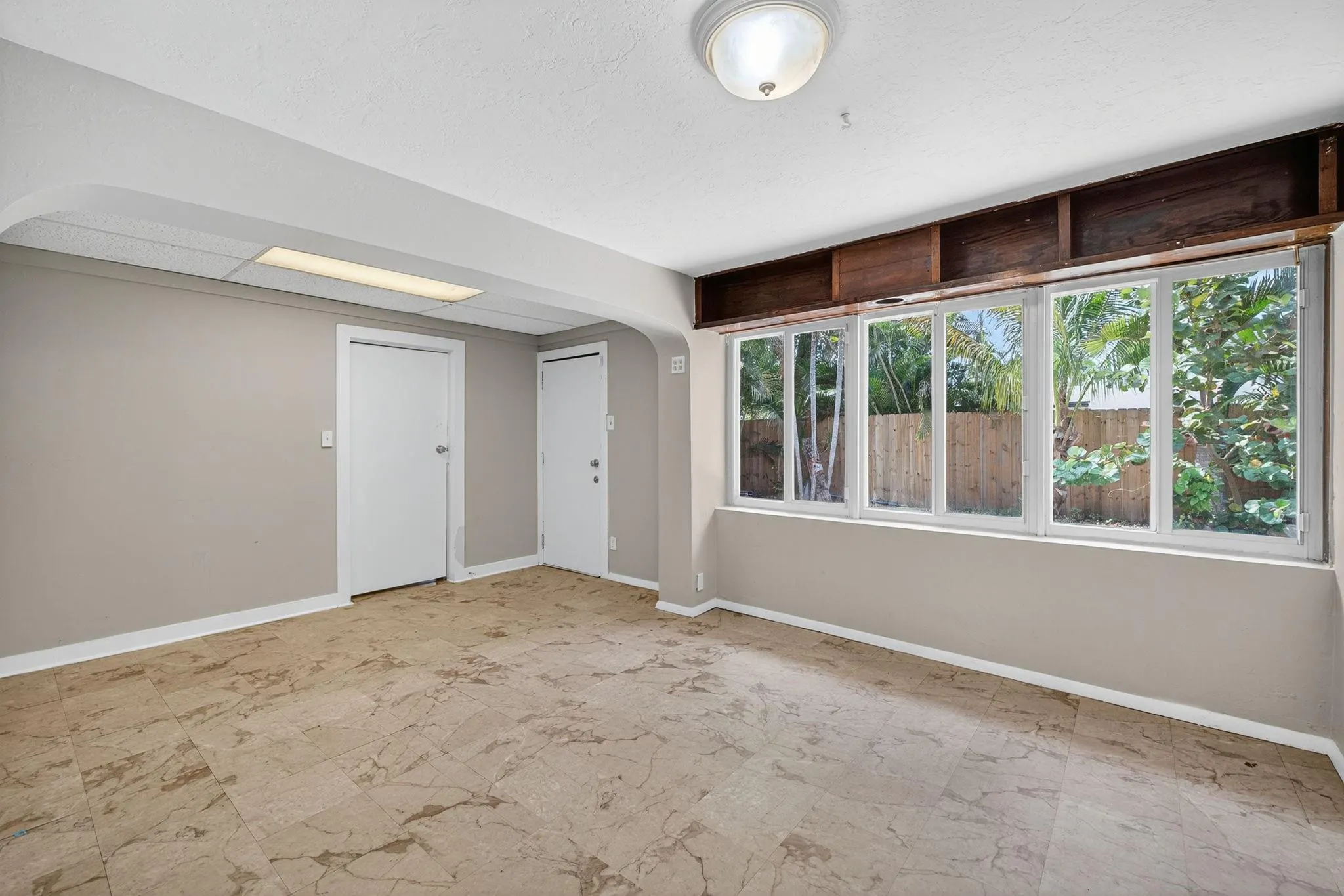 2248 SW 14th Ct