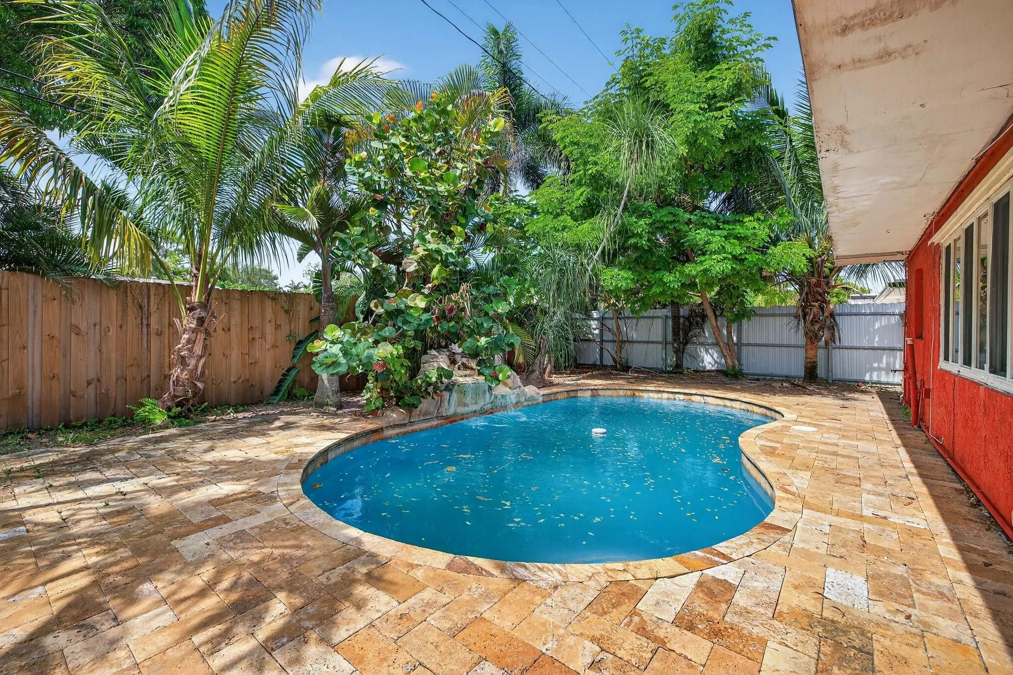 2248 SW 14th Ct