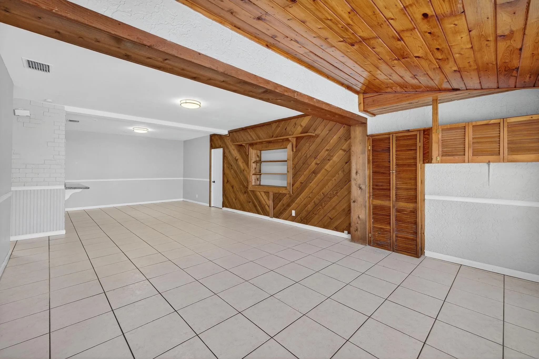2248 SW 14th Ct