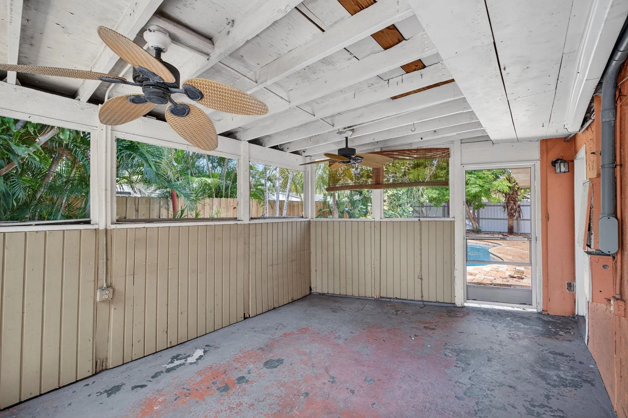 2248 SW 14th Ct
