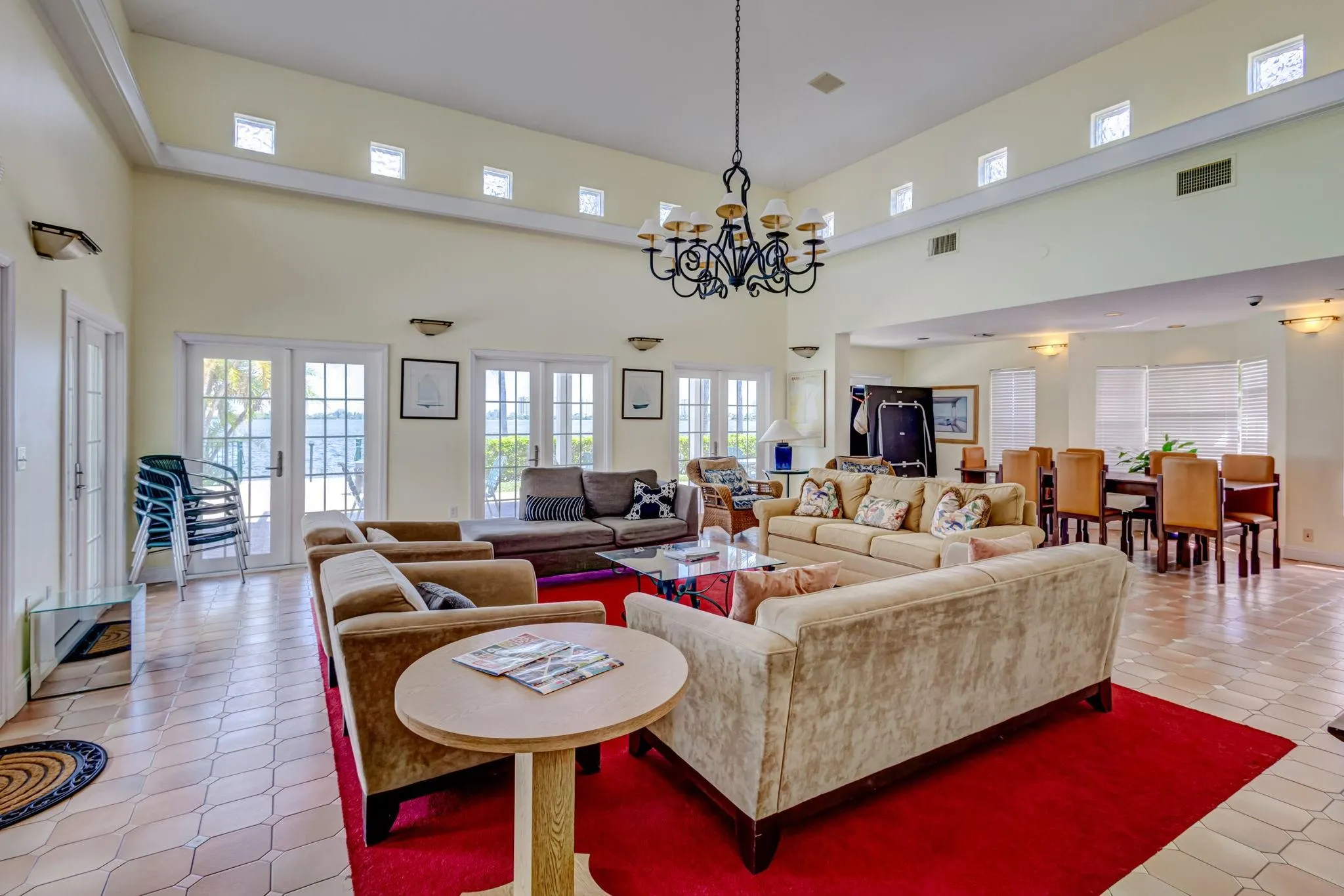 1010 Lake Shore Dr, #201