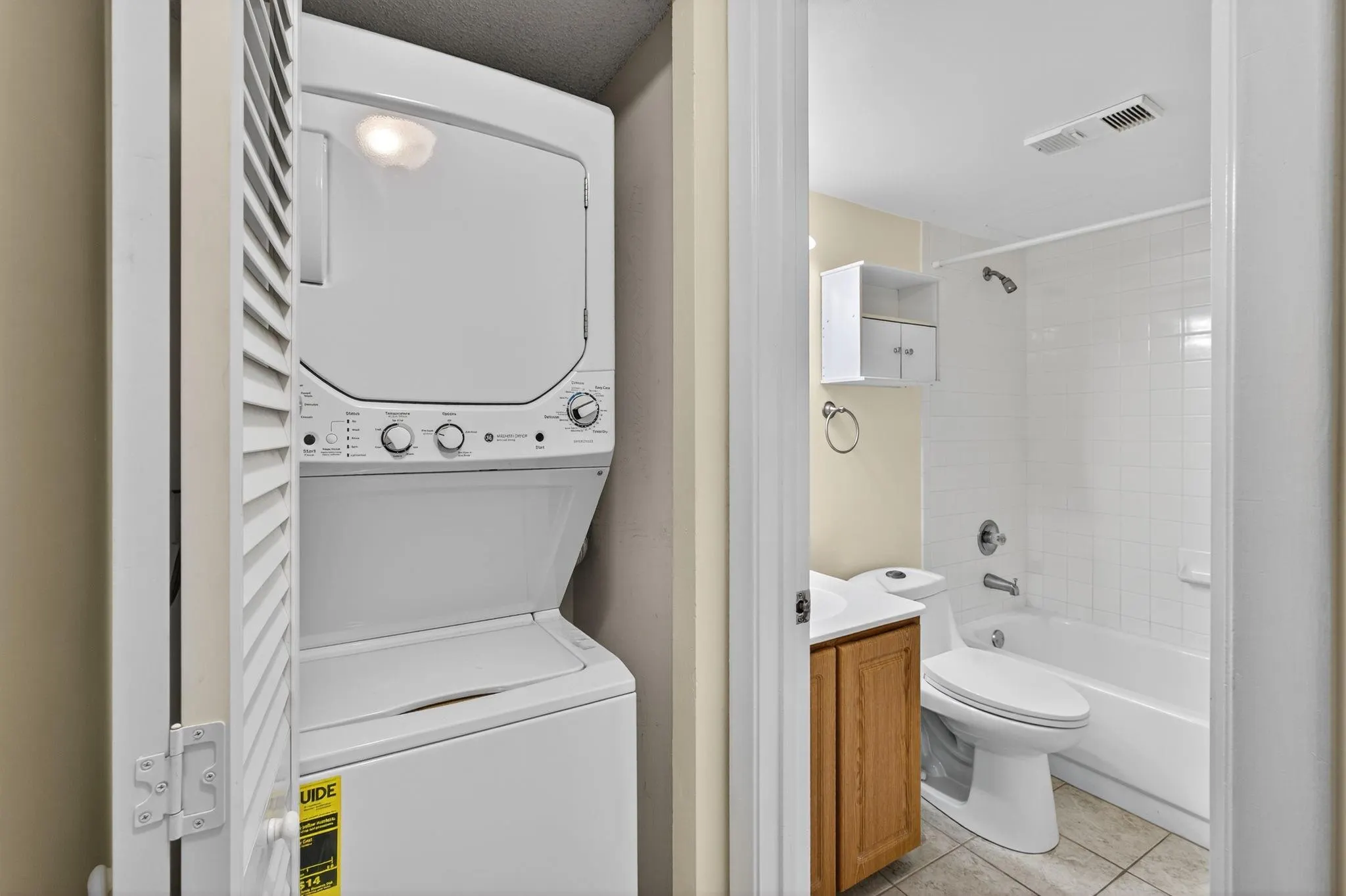 1010 Lake Shore Dr, #201
