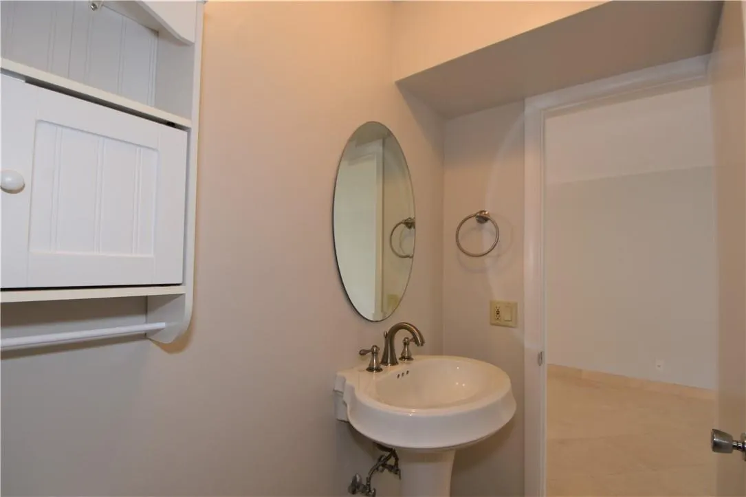 5400 N Ocean Blvd, #31
