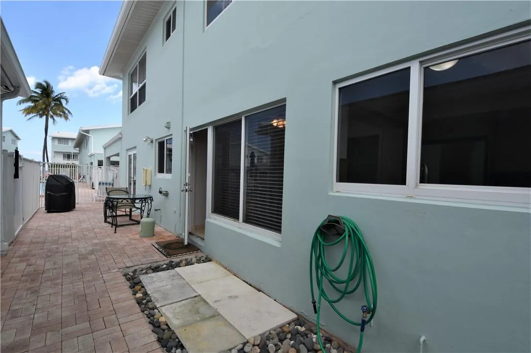 5400 N Ocean Blvd, #31