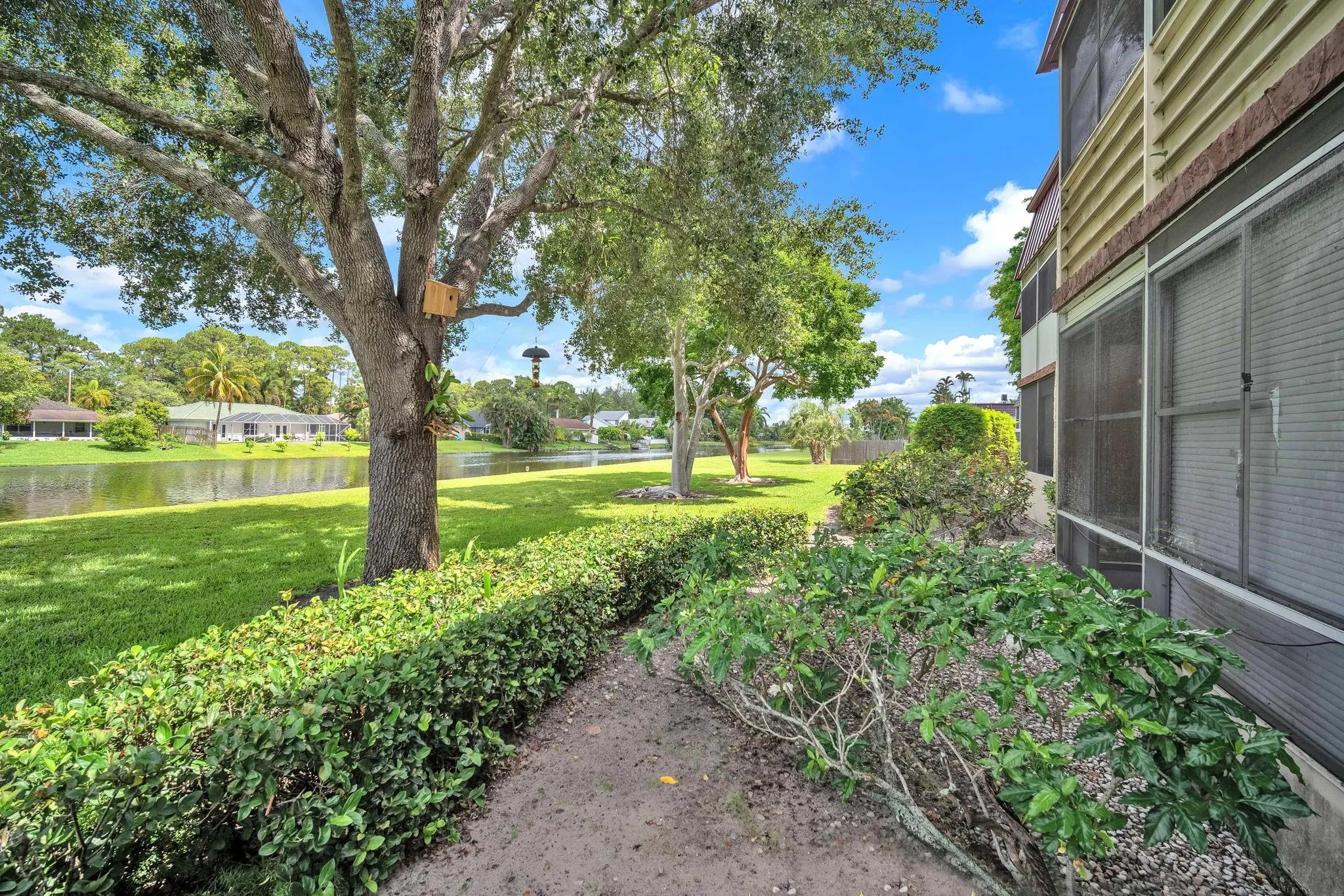 12025 W Greenway Drive, #104