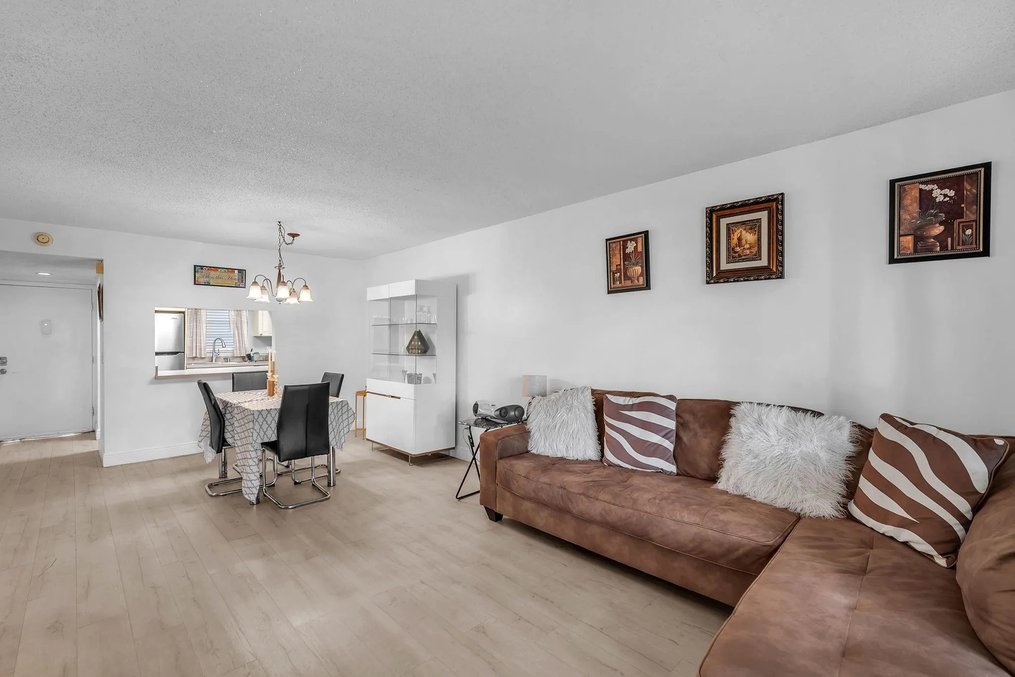 12025 W Greenway Drive, #104