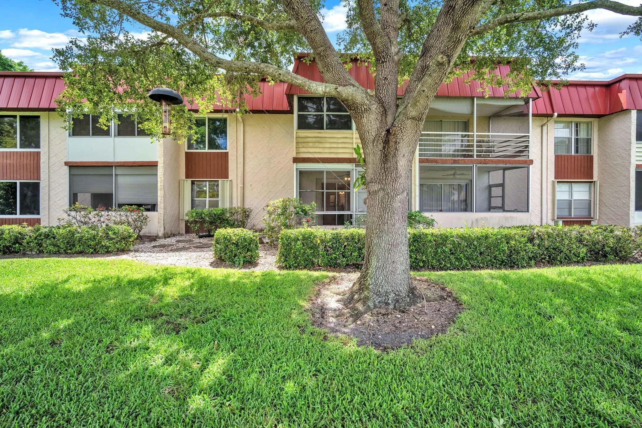 12025 W Greenway Drive, #104
