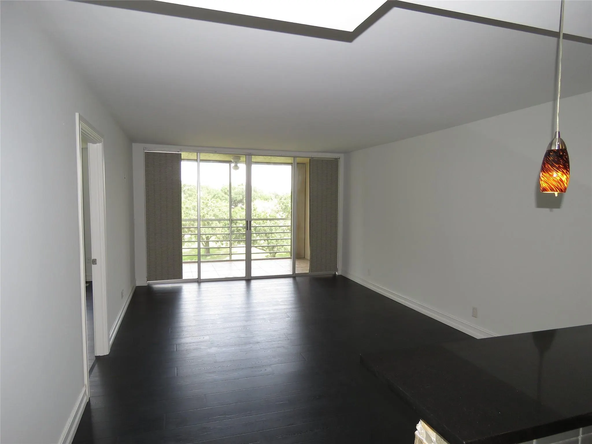 9470 Poinciana Pl, #407